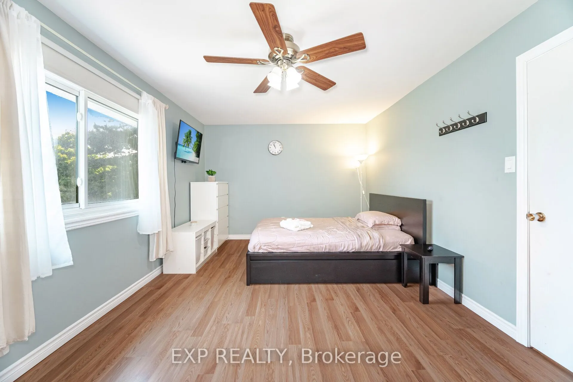 2779 Gananoque Drive, #32
