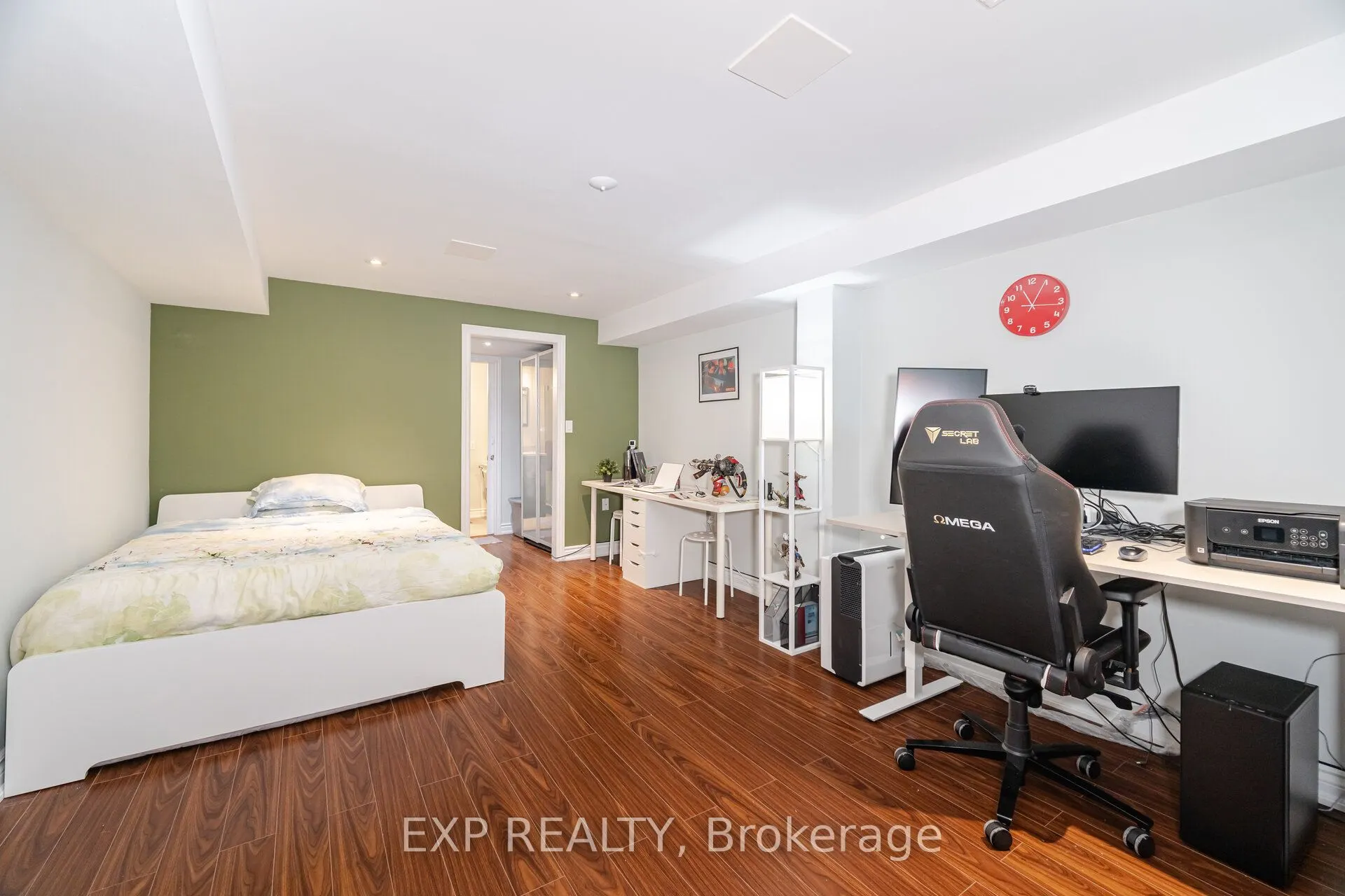 2779 Gananoque Drive, #32
