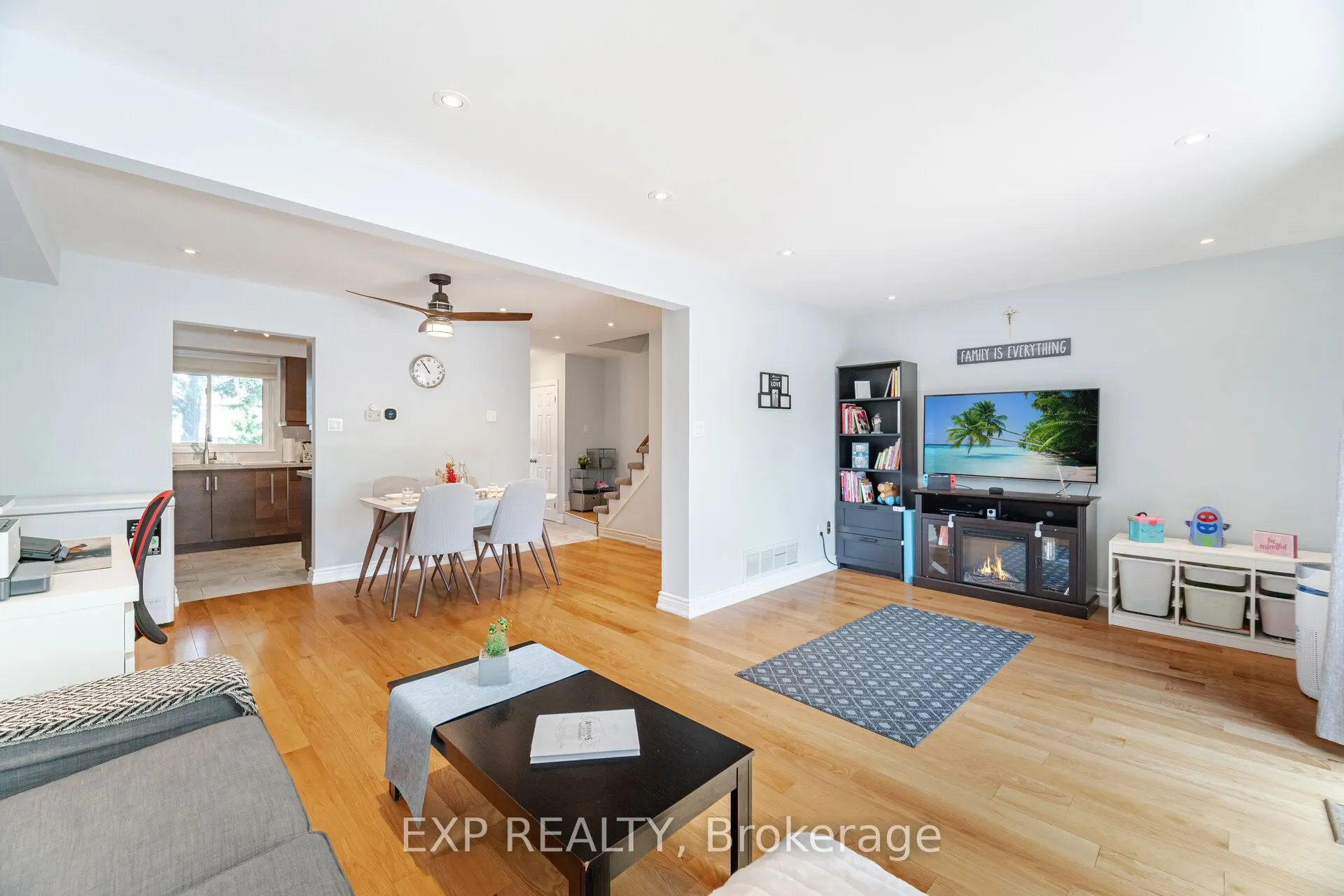 2779 Gananoque Drive, #32