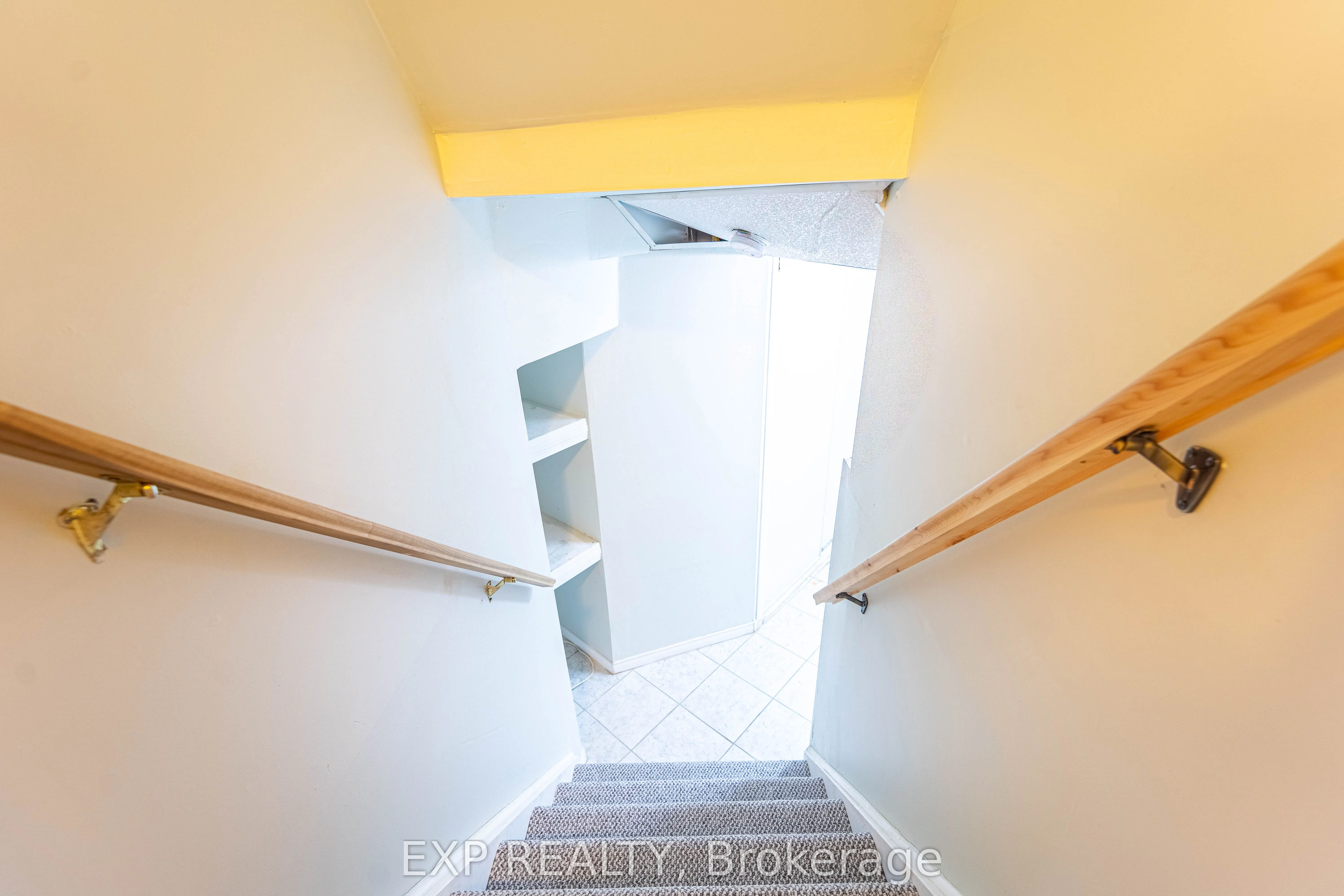 199 Hillcrest Avenue, #26