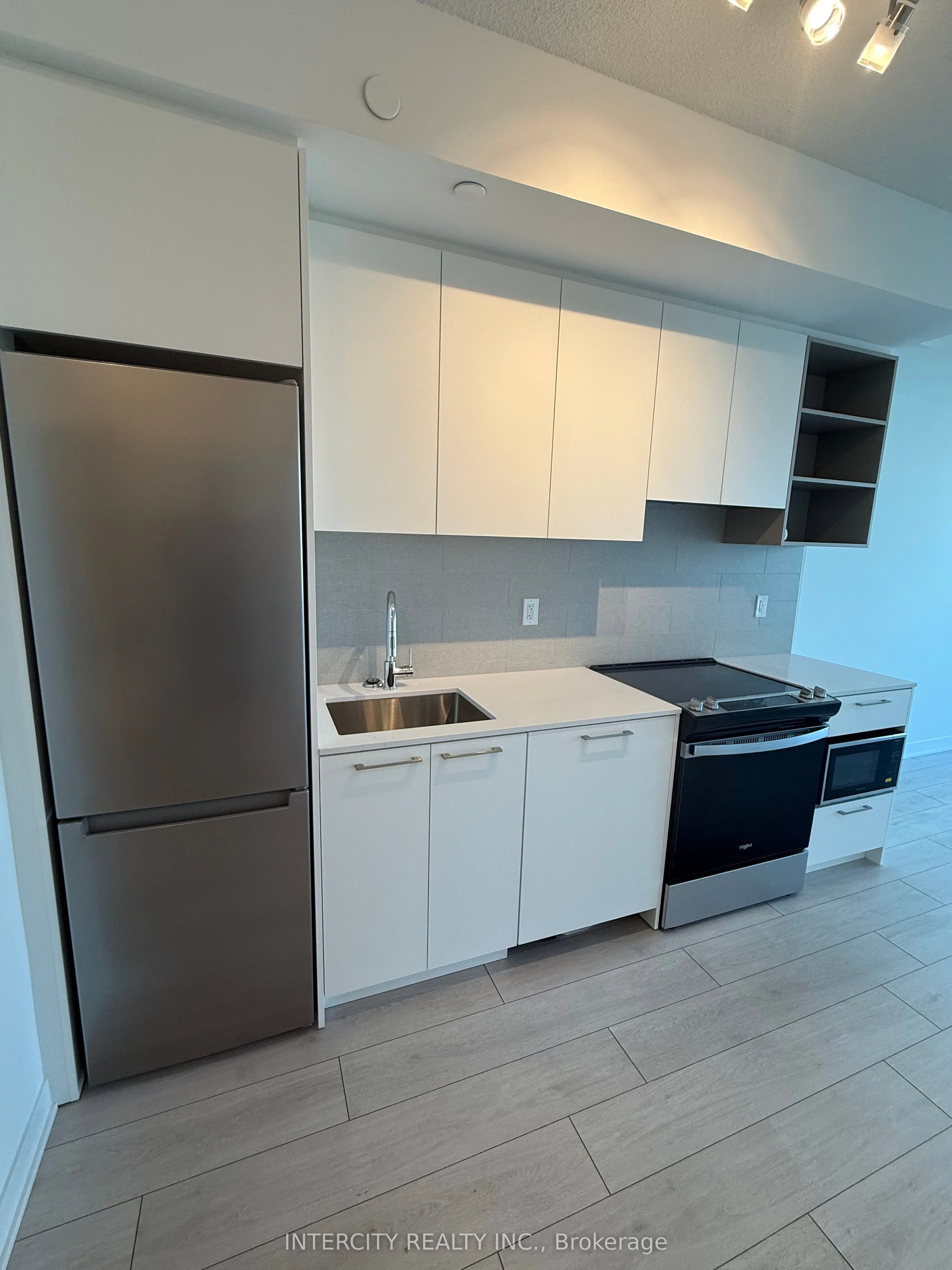260 Malta Avenue, #2112