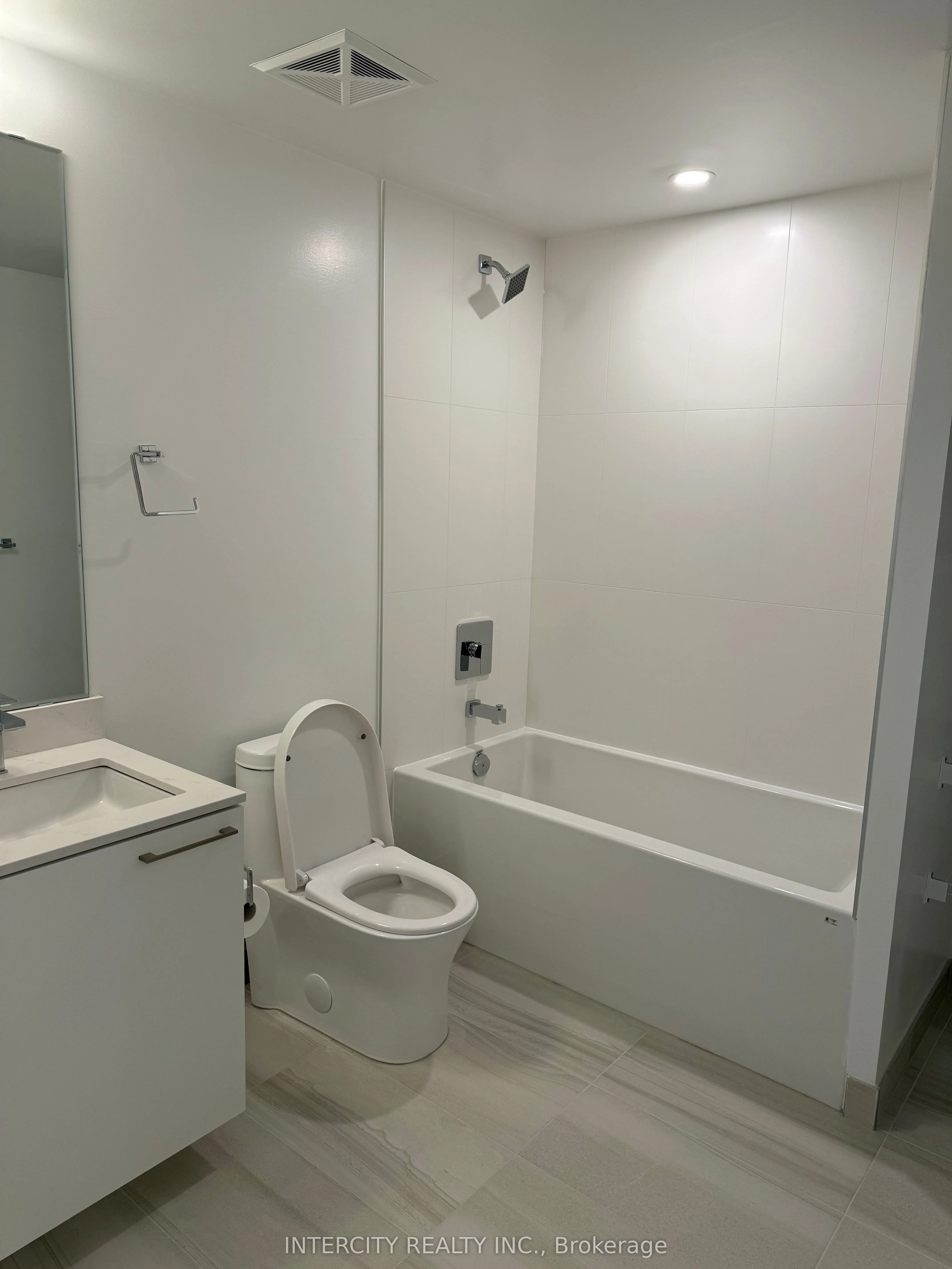 260 Malta Avenue, #2112