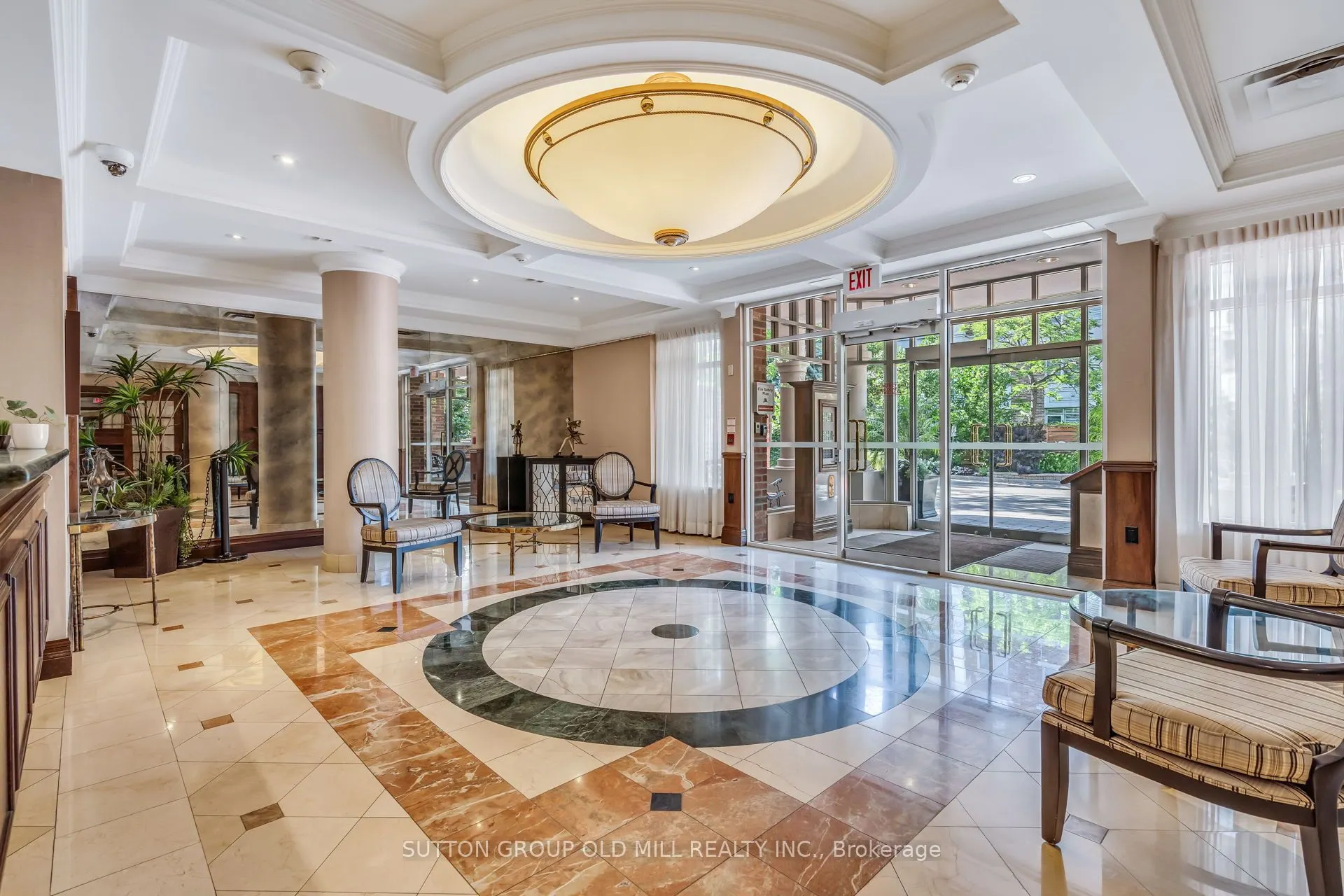 10 Old Mill Trail, #206