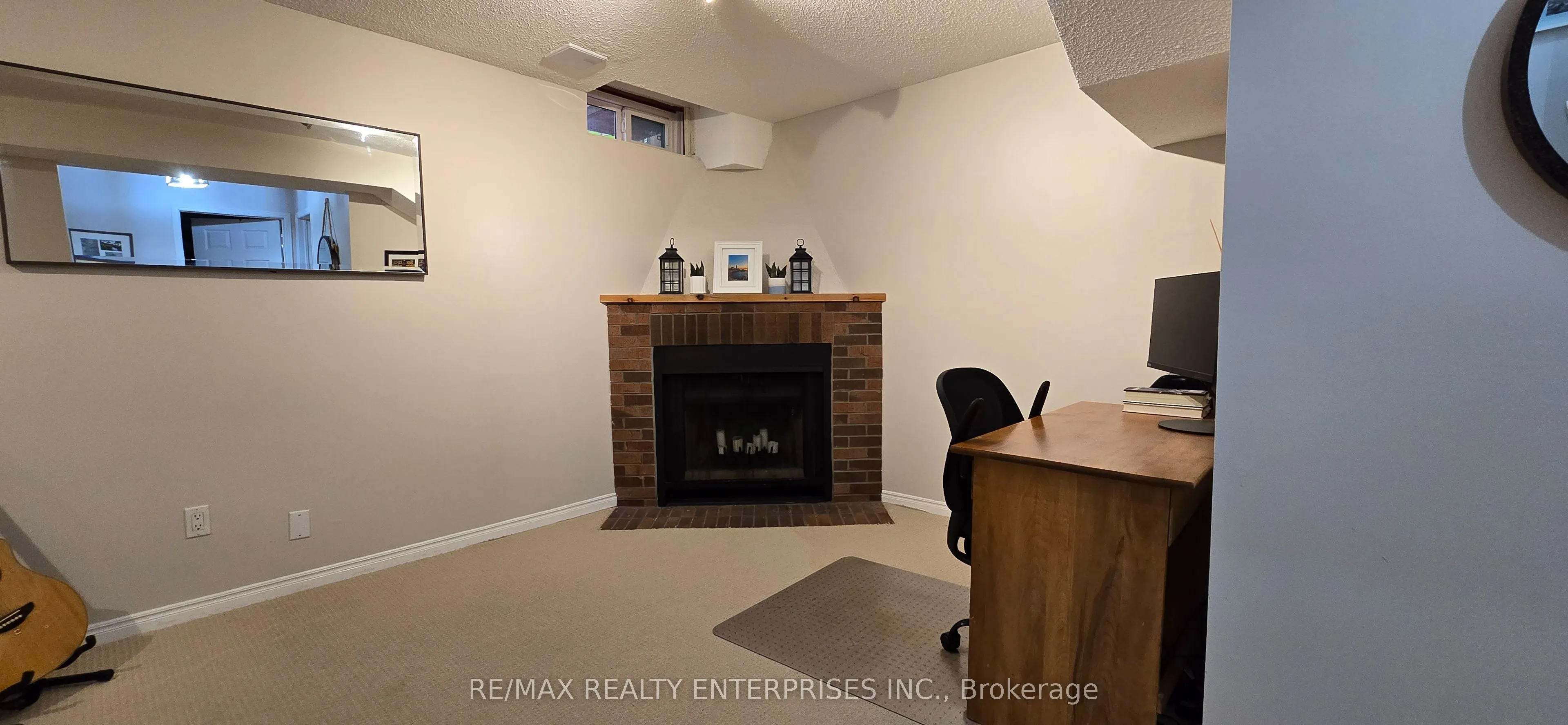 1180 Walden Circle, #19