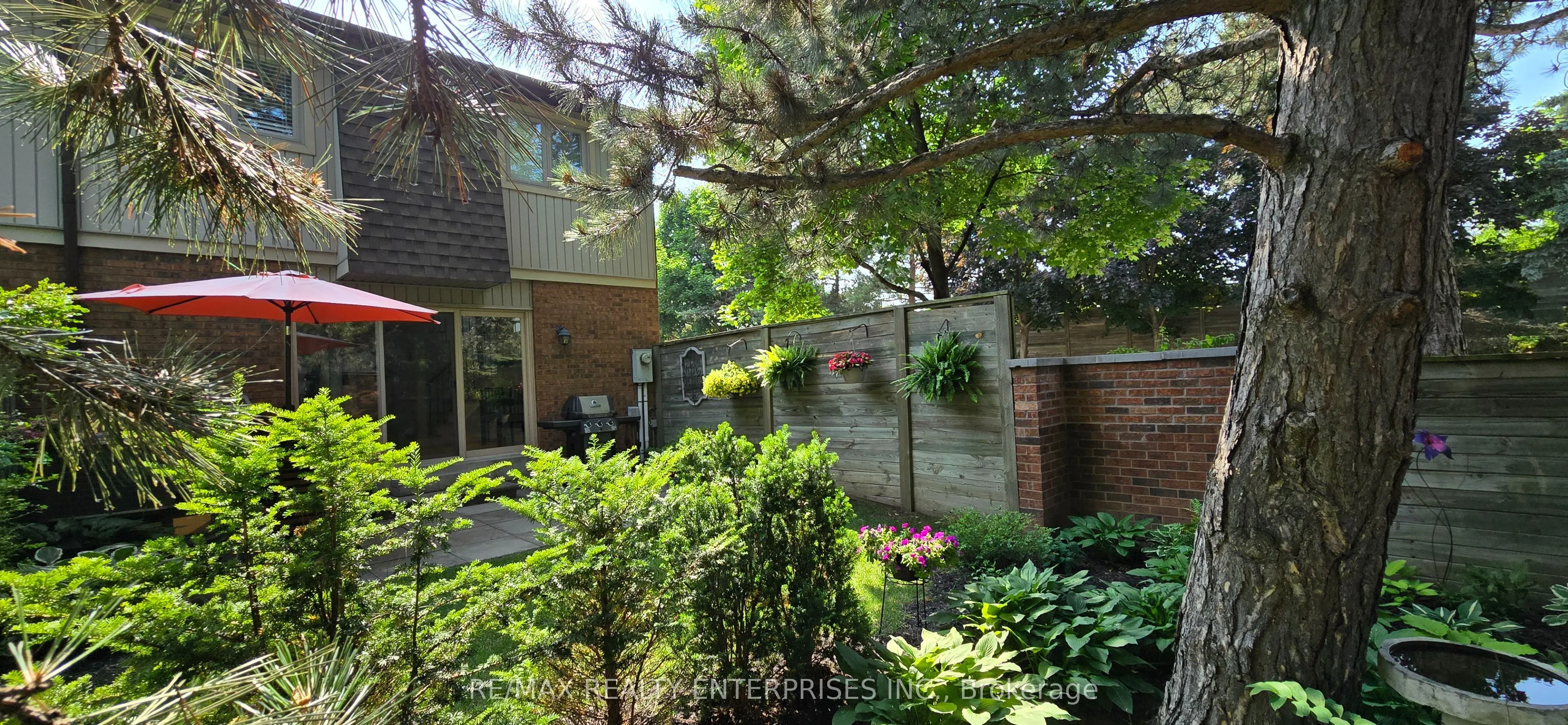 1180 Walden Circle, #19