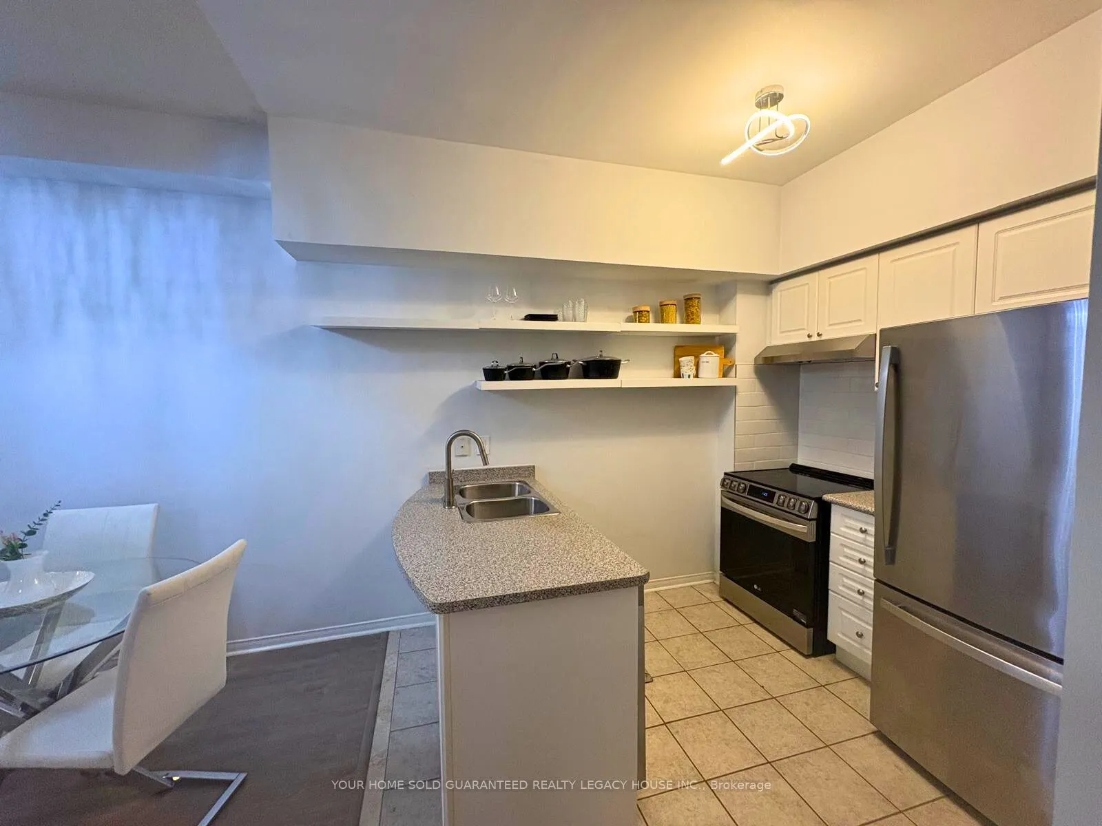 601 Shoreline Drive, #145