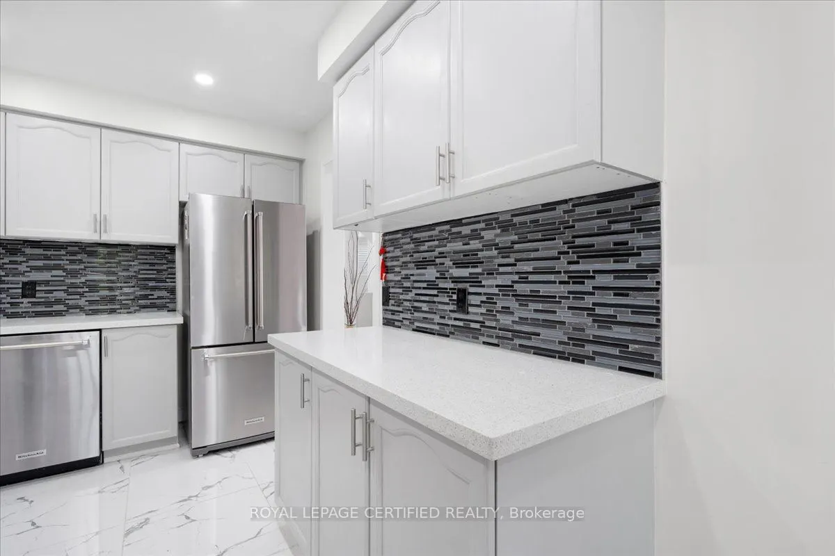 121 Genesee Drive