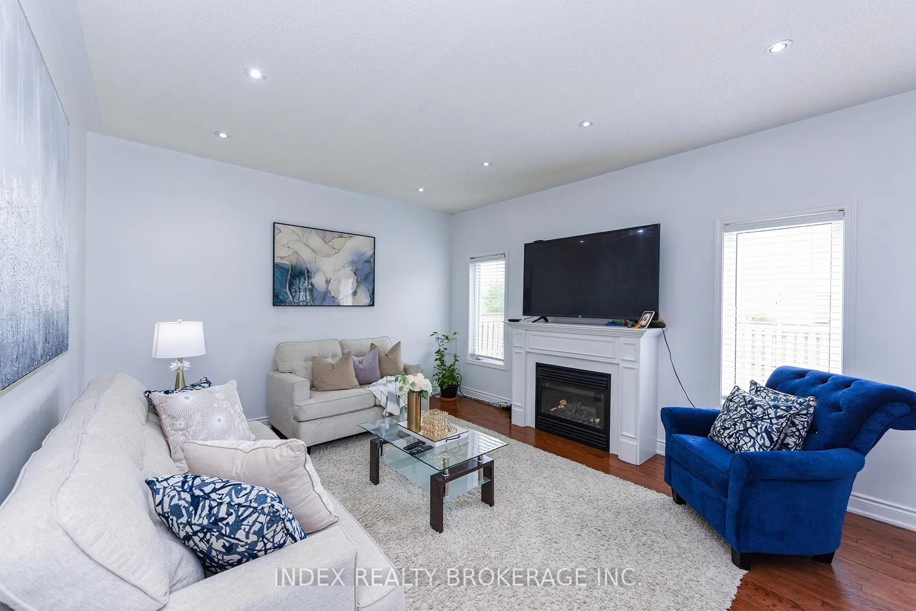 33 Portstewart Crescent