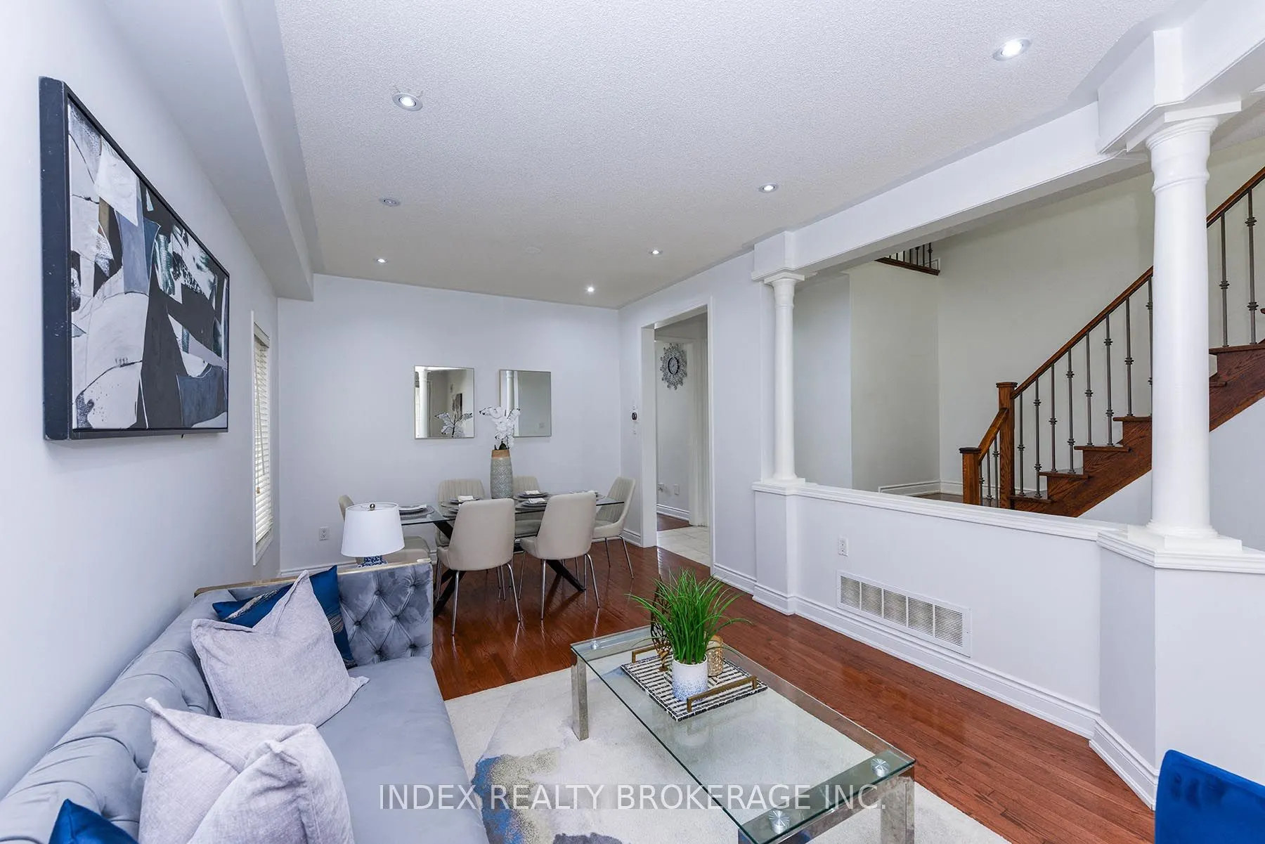 33 Portstewart Crescent