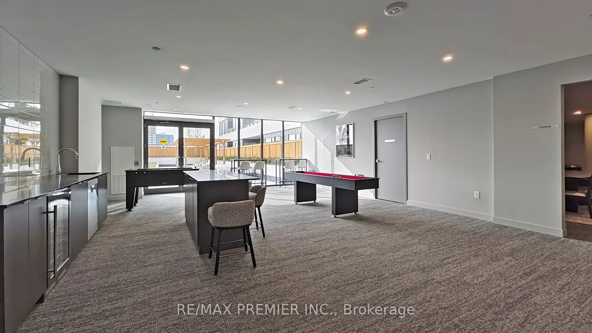 859 The Queensway, #310