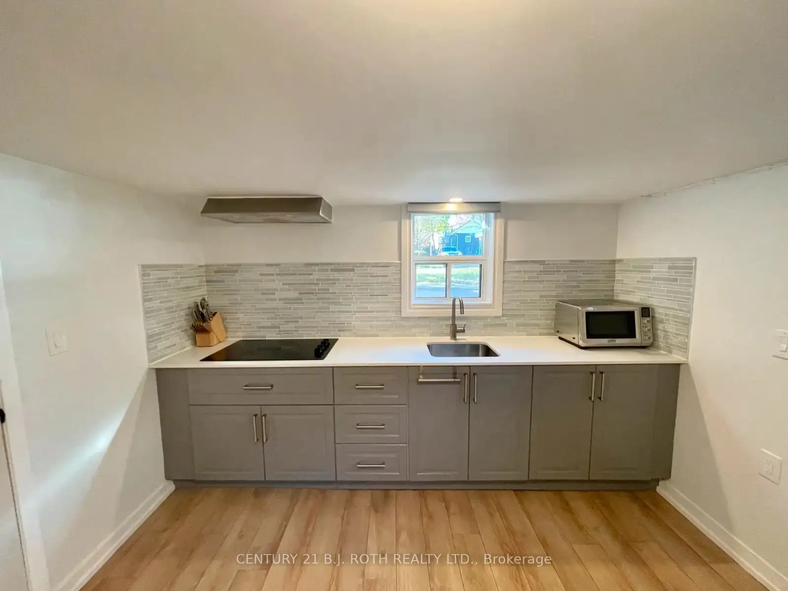 7 Ashmore Avenue, #Lower
