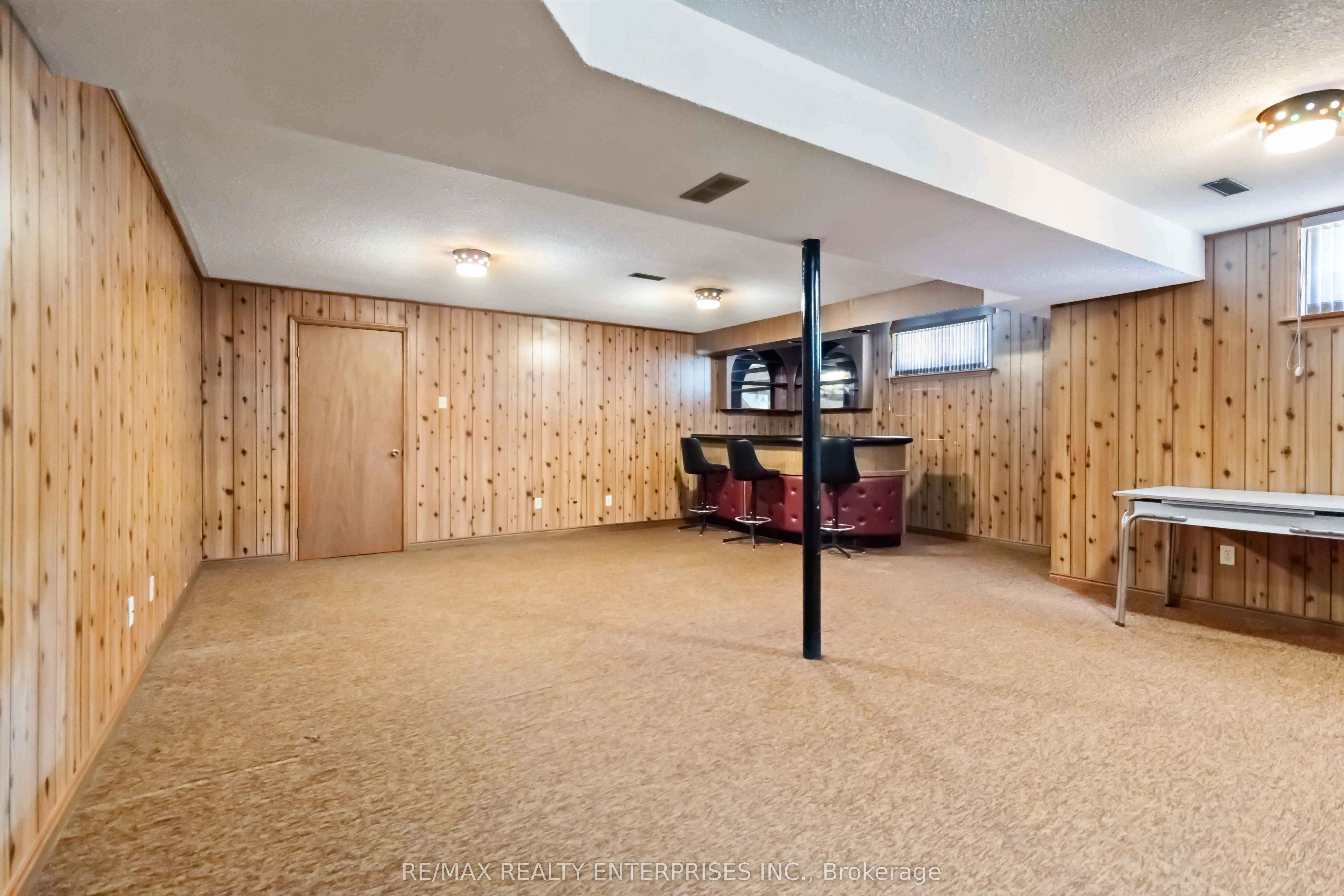 720 Eversley Drive