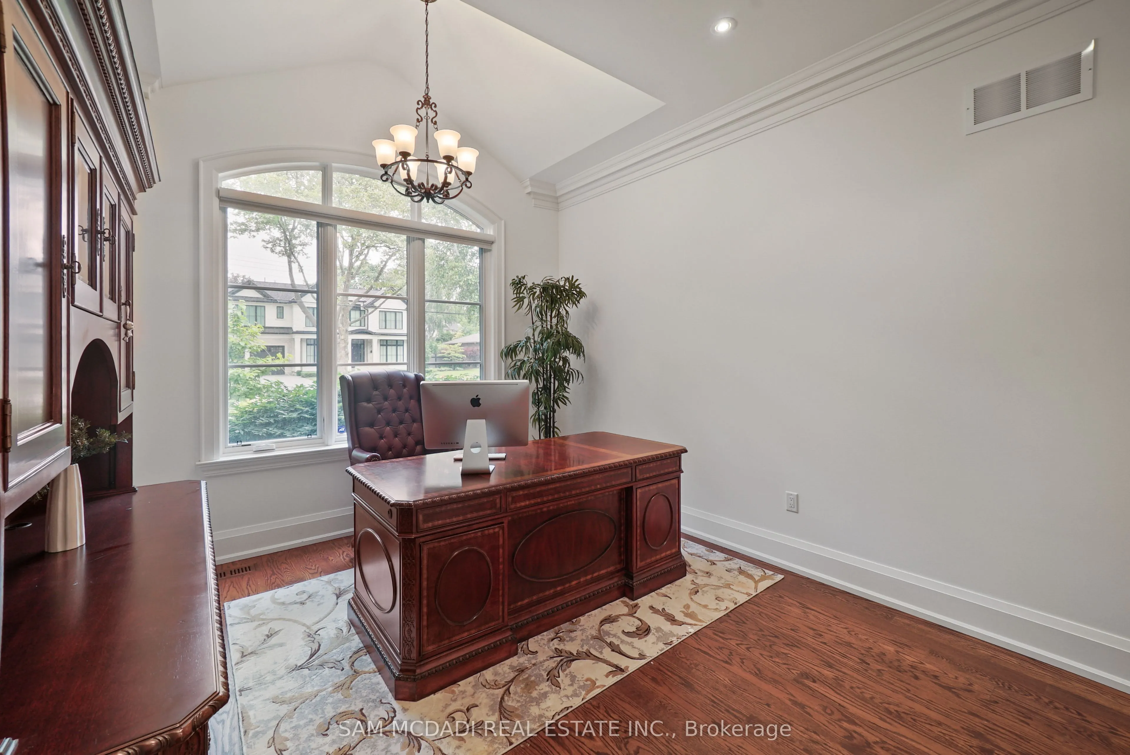 190 Maplewood Road