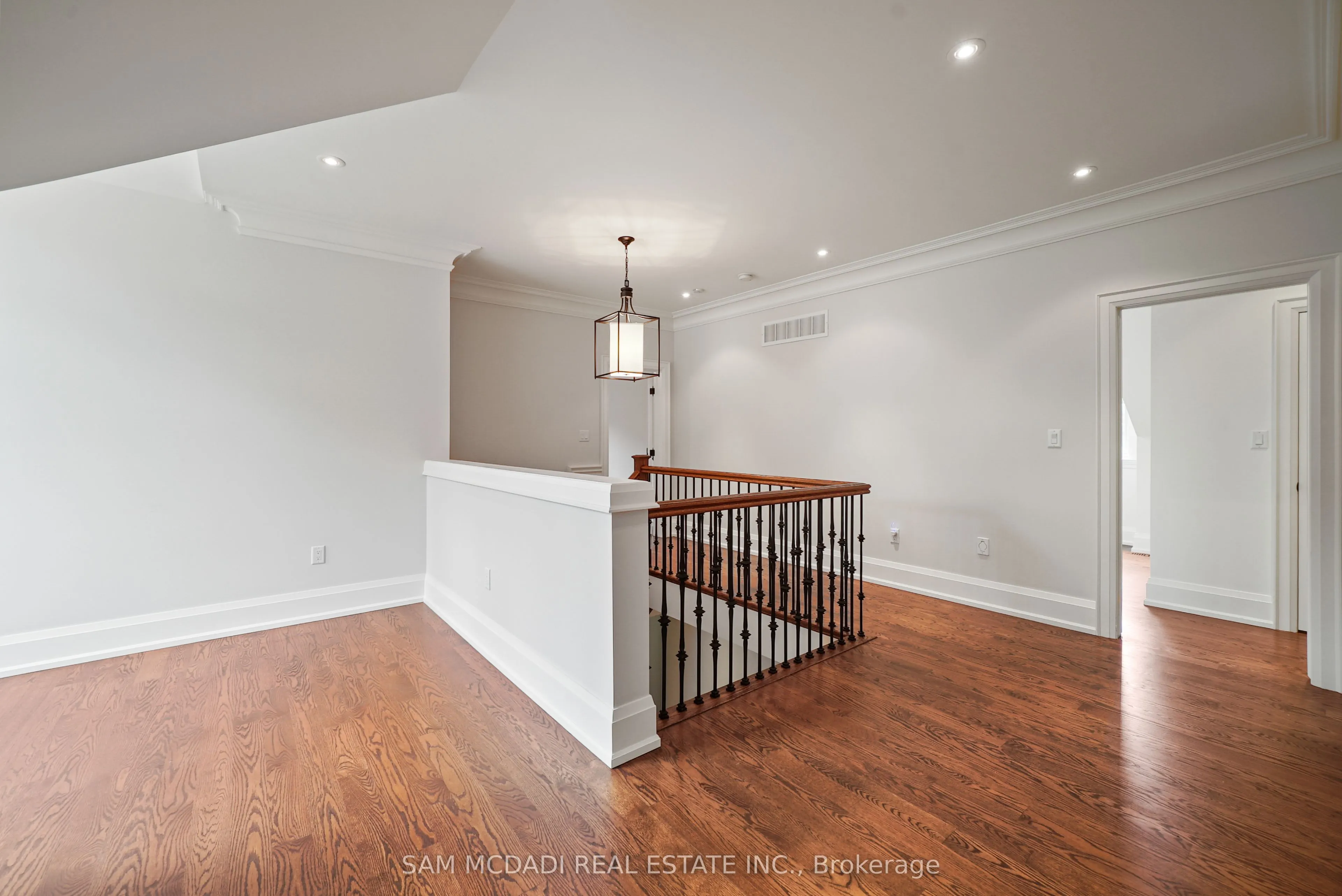 190 Maplewood Road