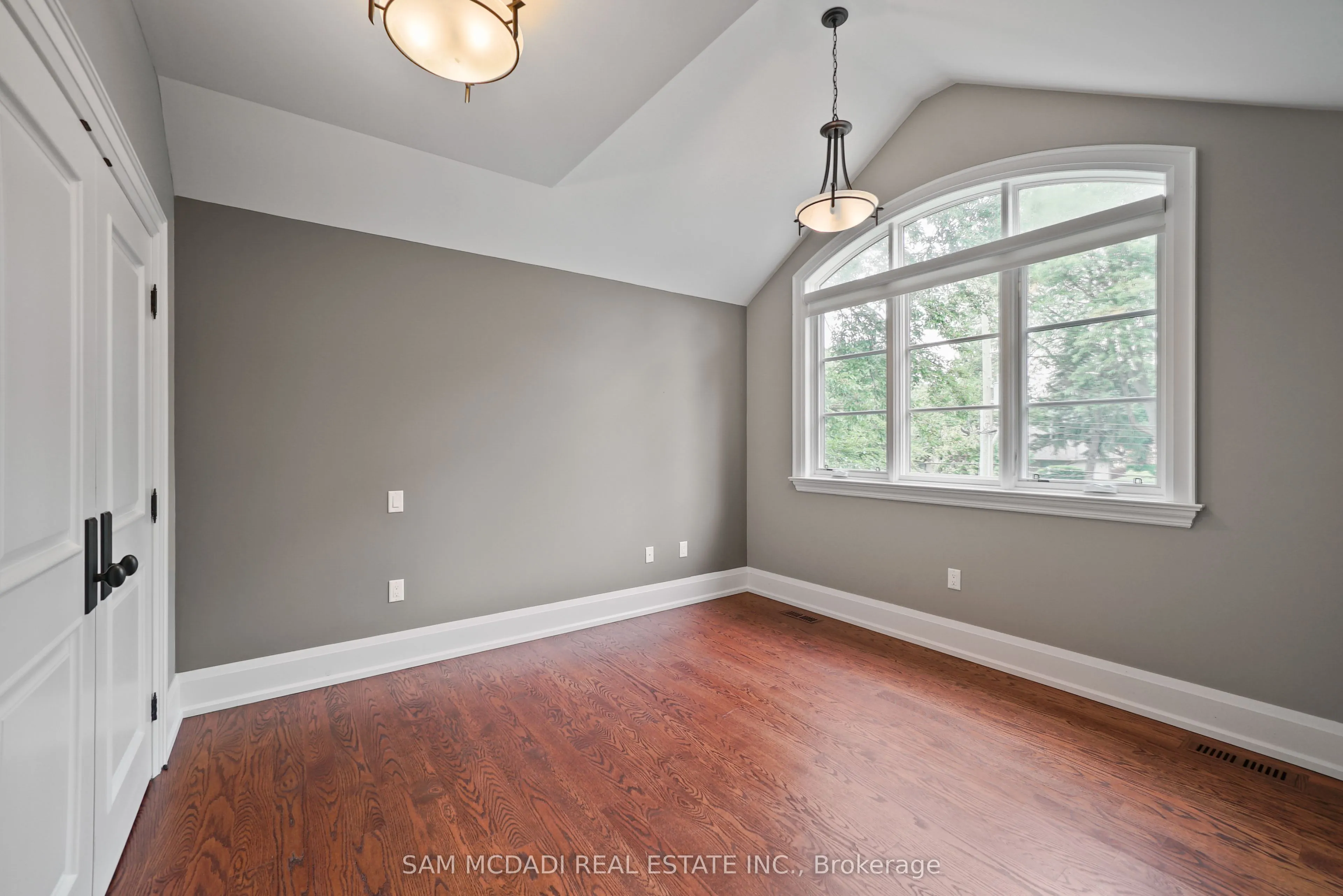 190 Maplewood Road