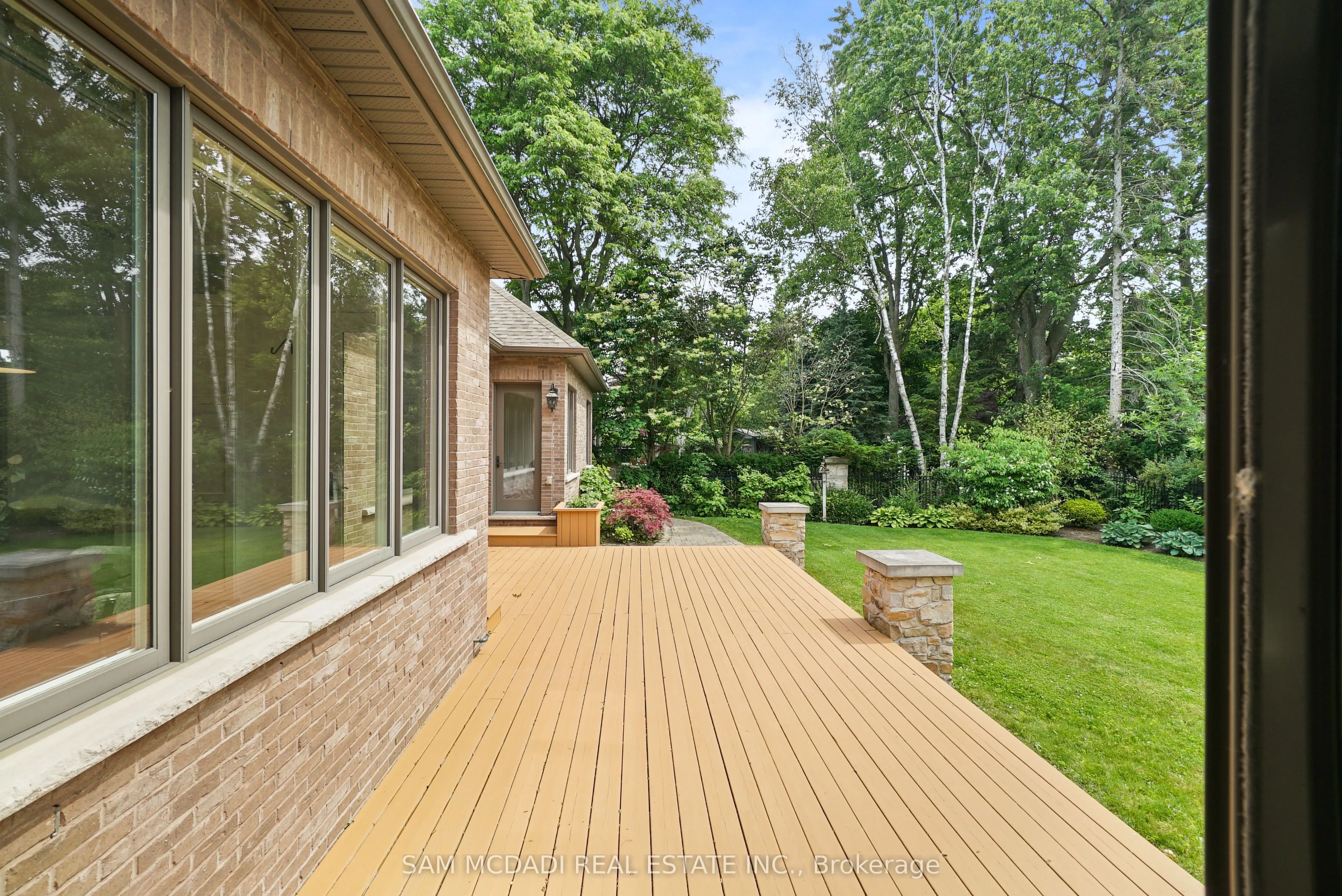 190 Maplewood Road