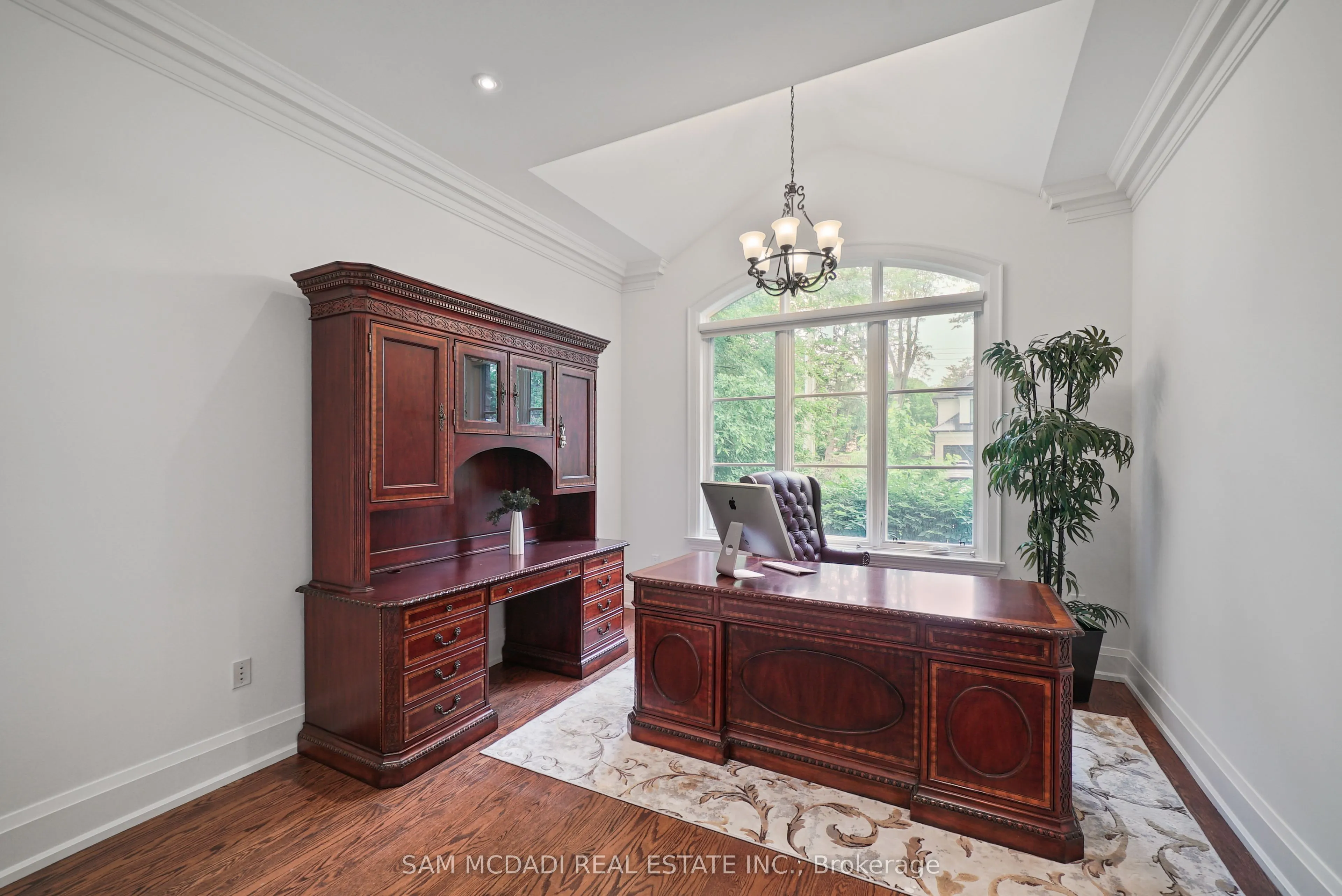 190 Maplewood Road