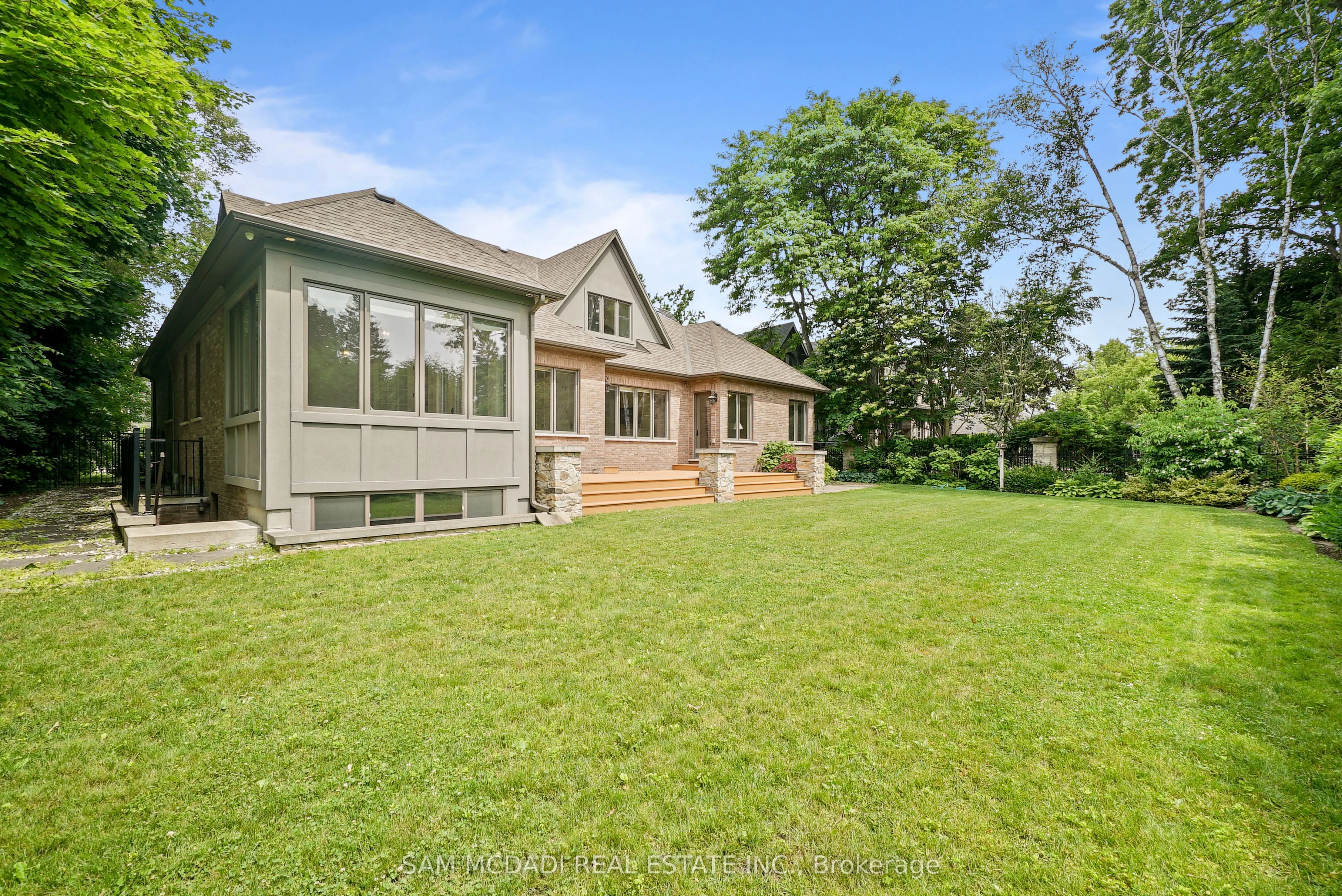 190 Maplewood Road
