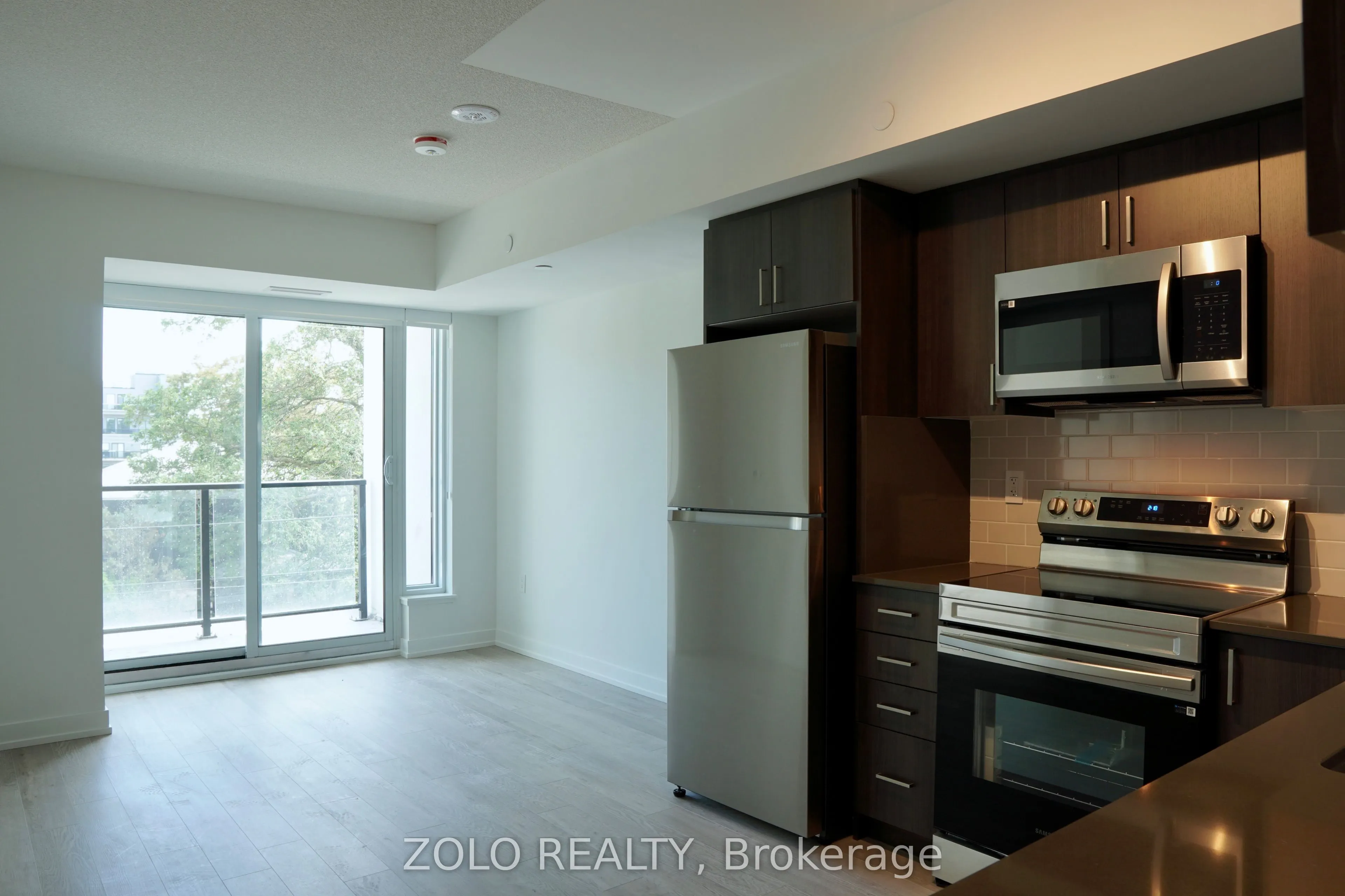 556 Marlee Avenue, #310
