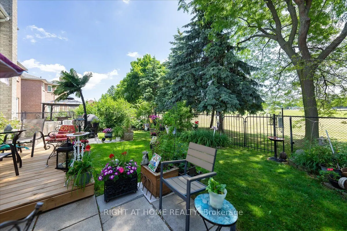 956 Winterton Way