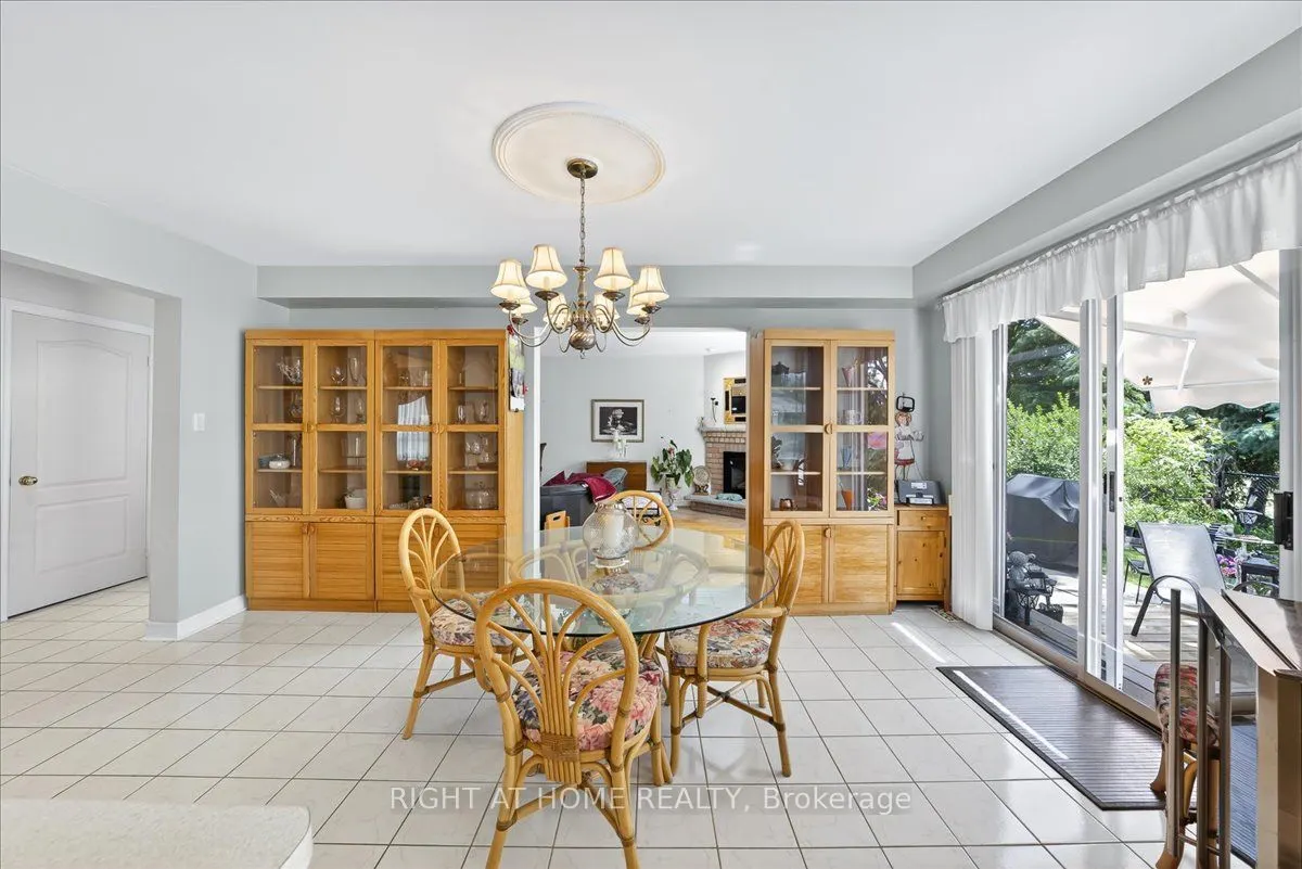956 Winterton Way