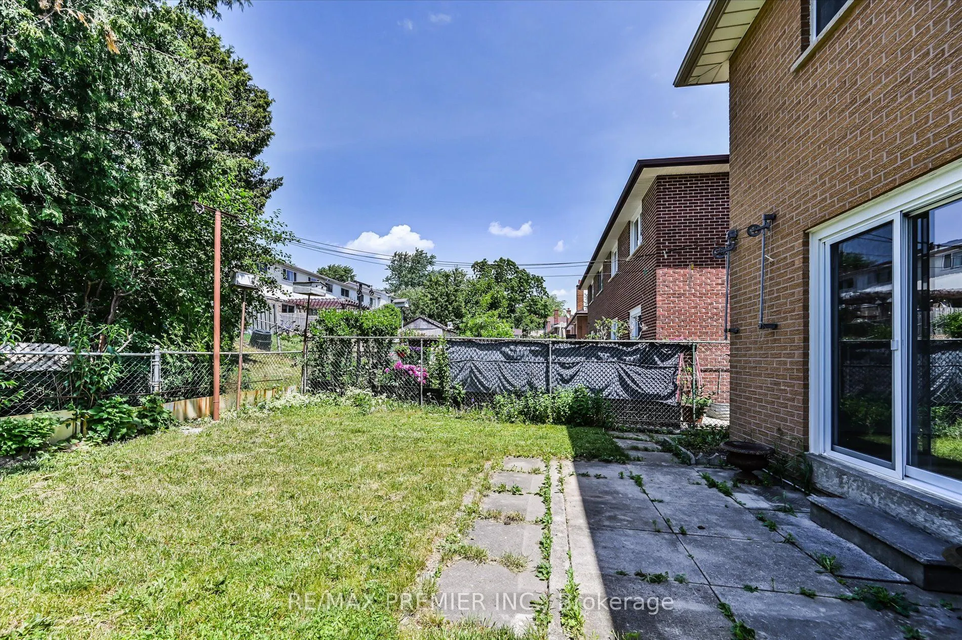 44 Petunias Road