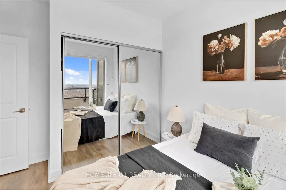 297 Oak Walk Drive, #2501