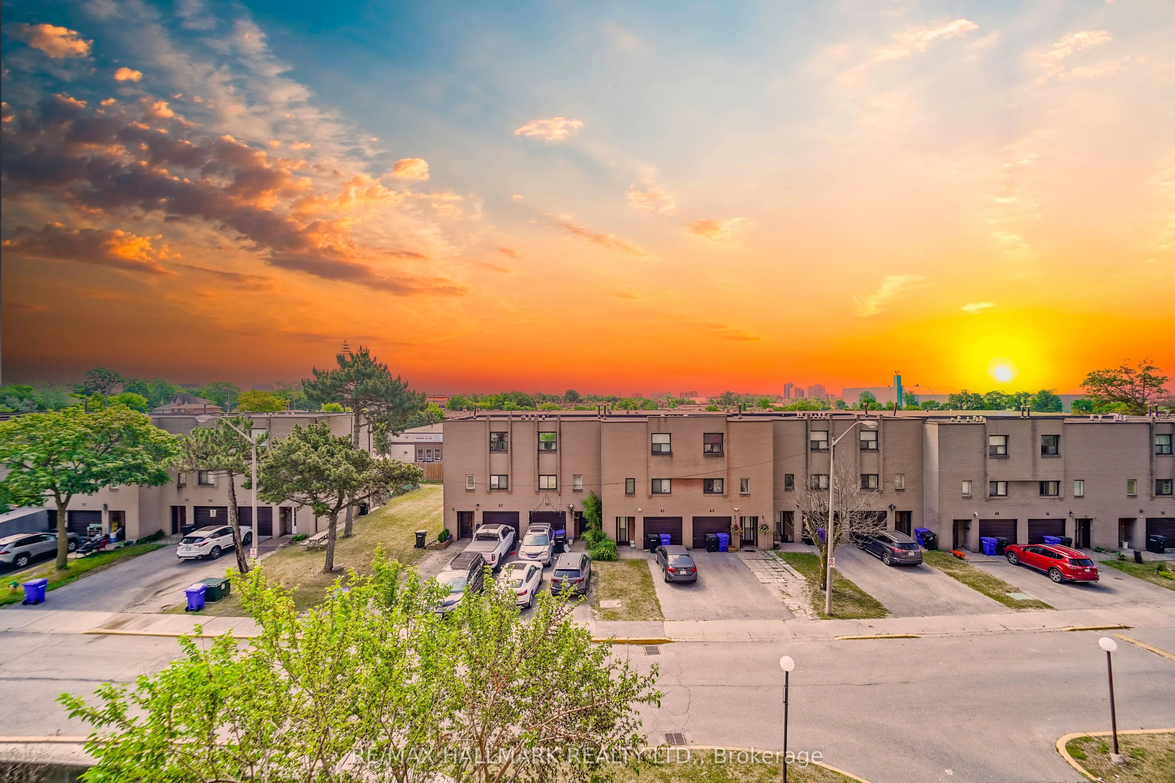 50 LOTHERTON Pathway, #411