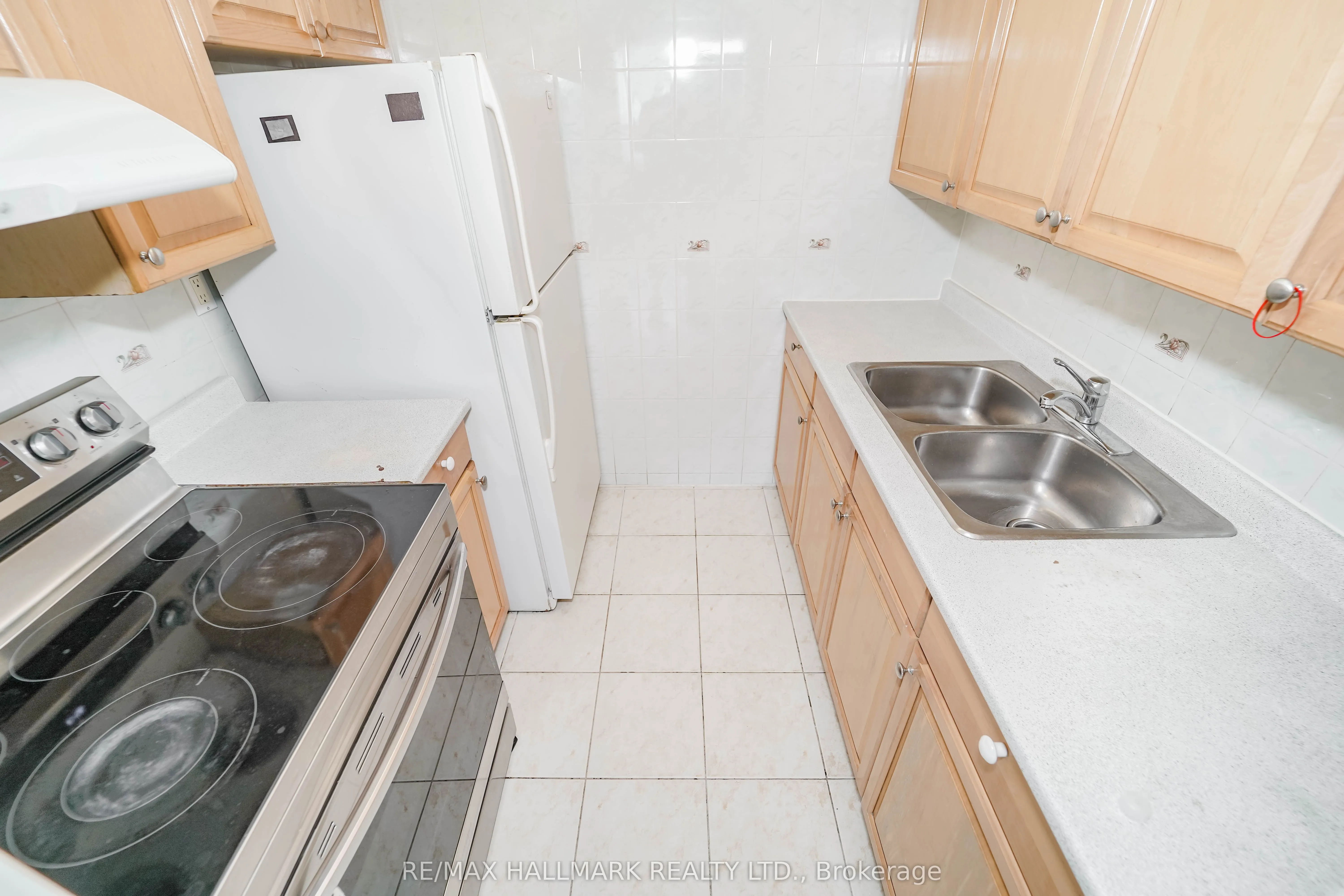 50 LOTHERTON Pathway, #411