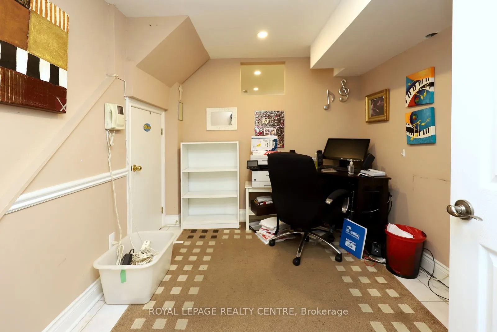 598 Pilcom Court