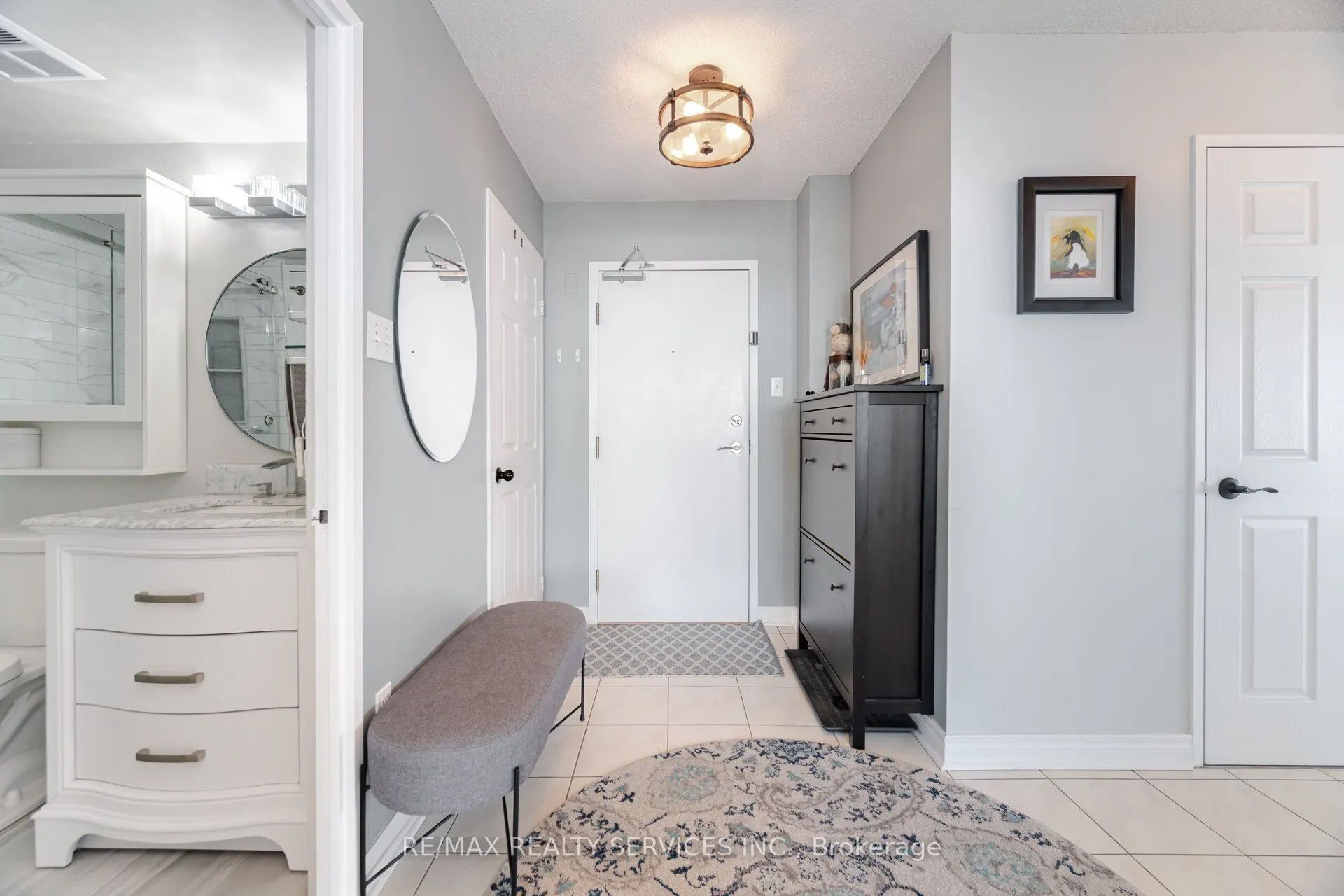 12 Laurelcrest Street, #1213