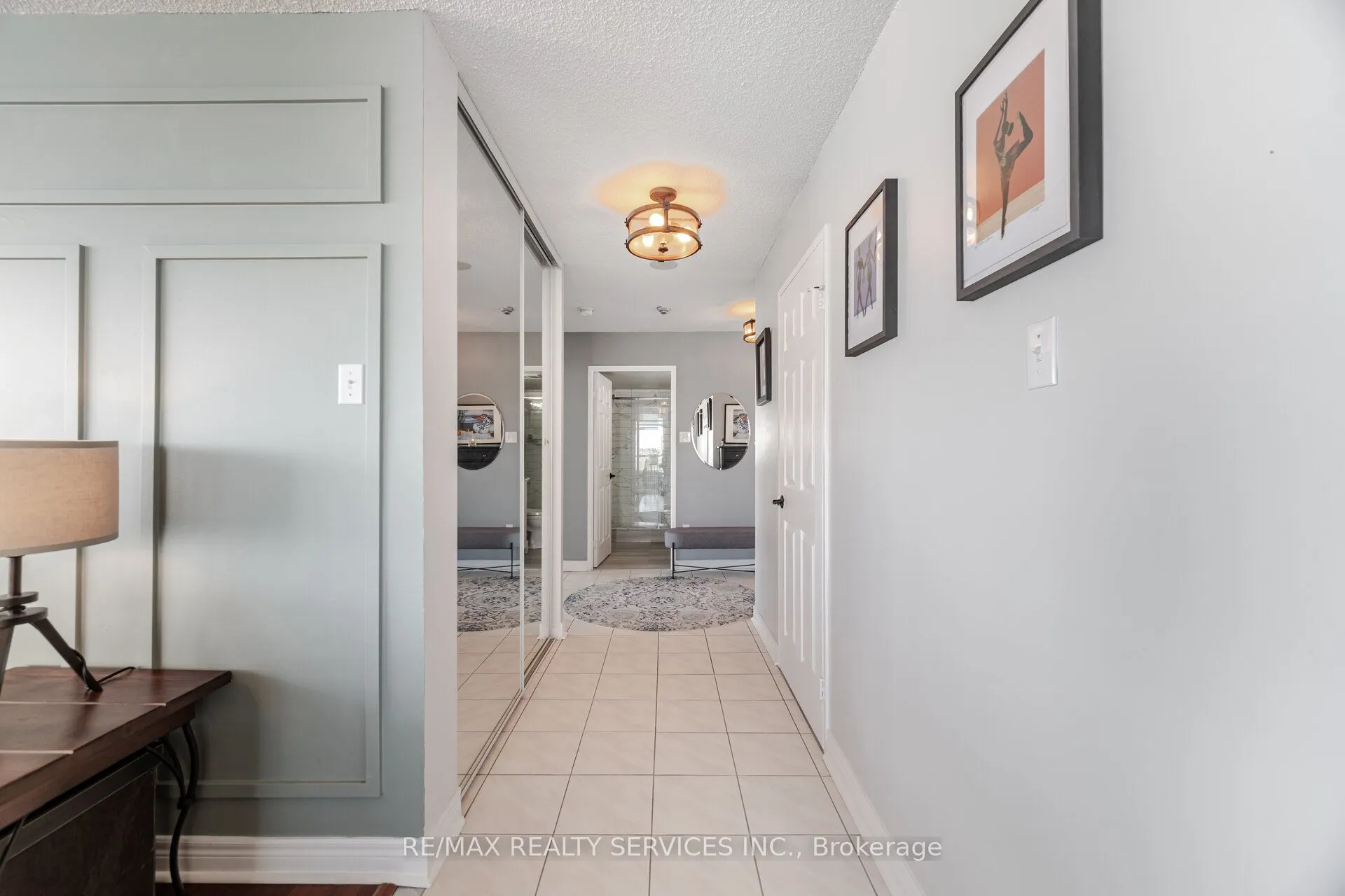12 Laurelcrest Street, #1213