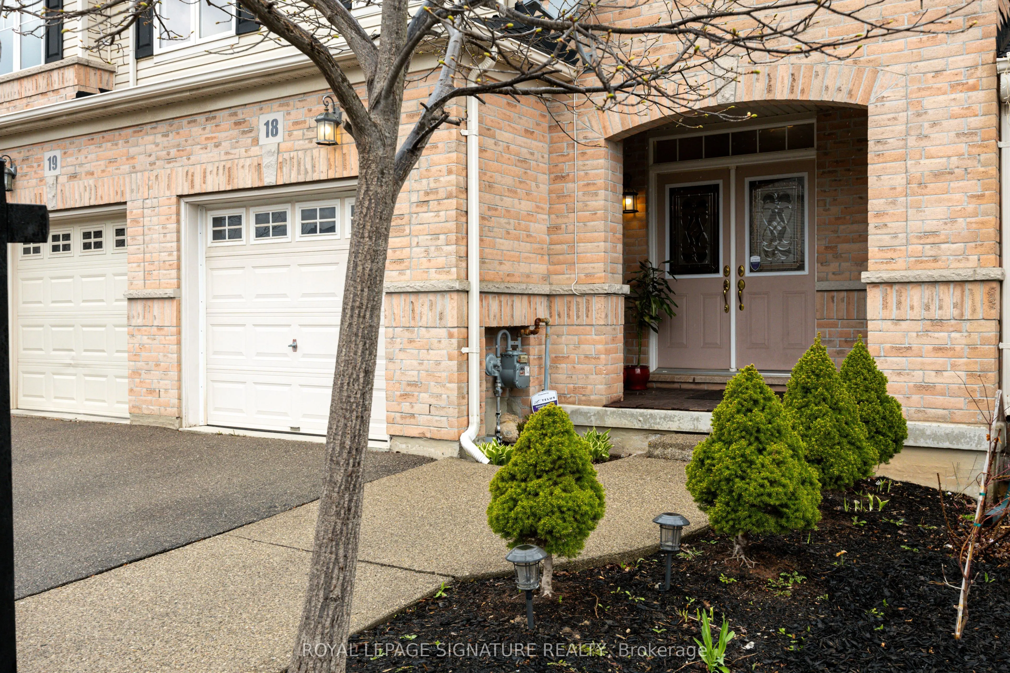3275 Stalybridge Drive, #18