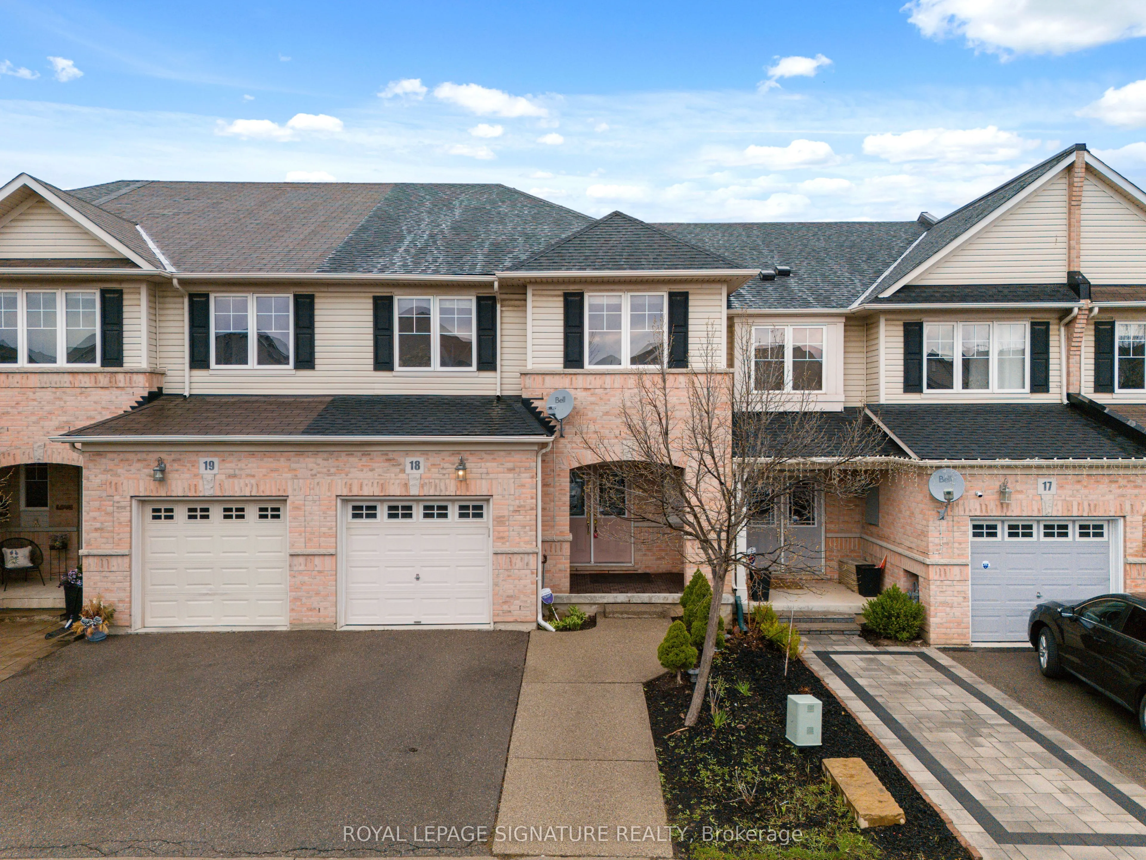 3275 Stalybridge Drive, #18