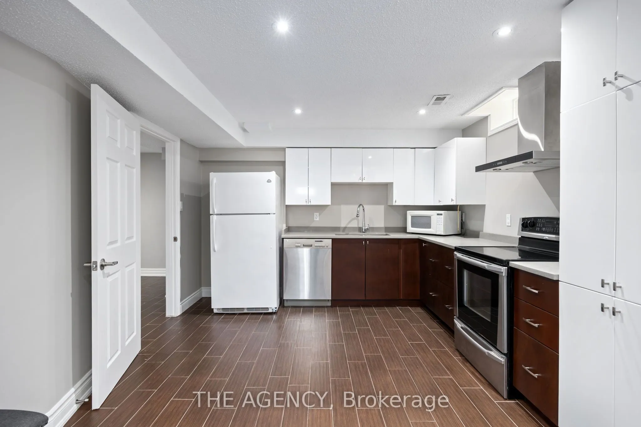 3347 Mc Master Road