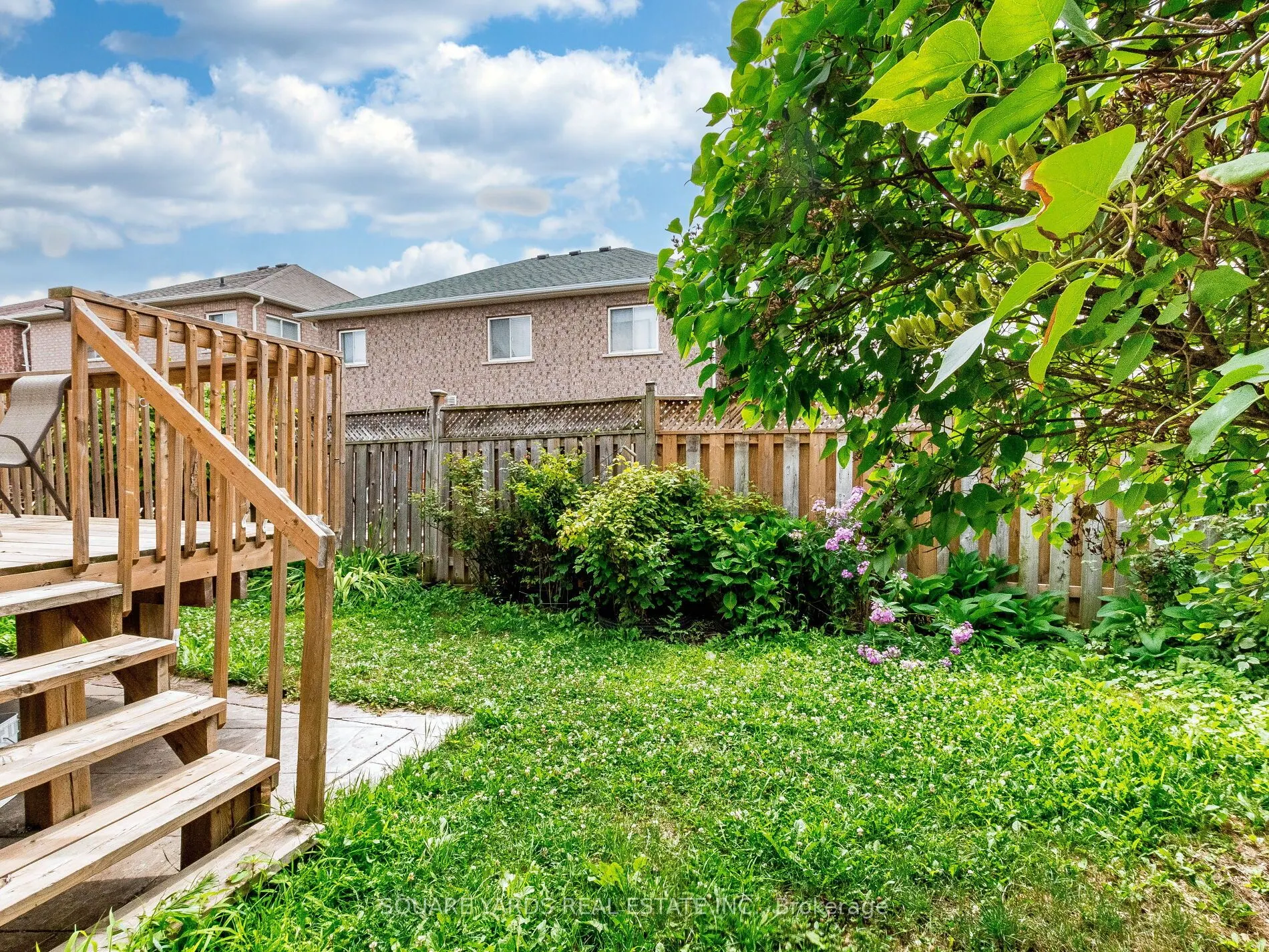 8 Brambank Crescent