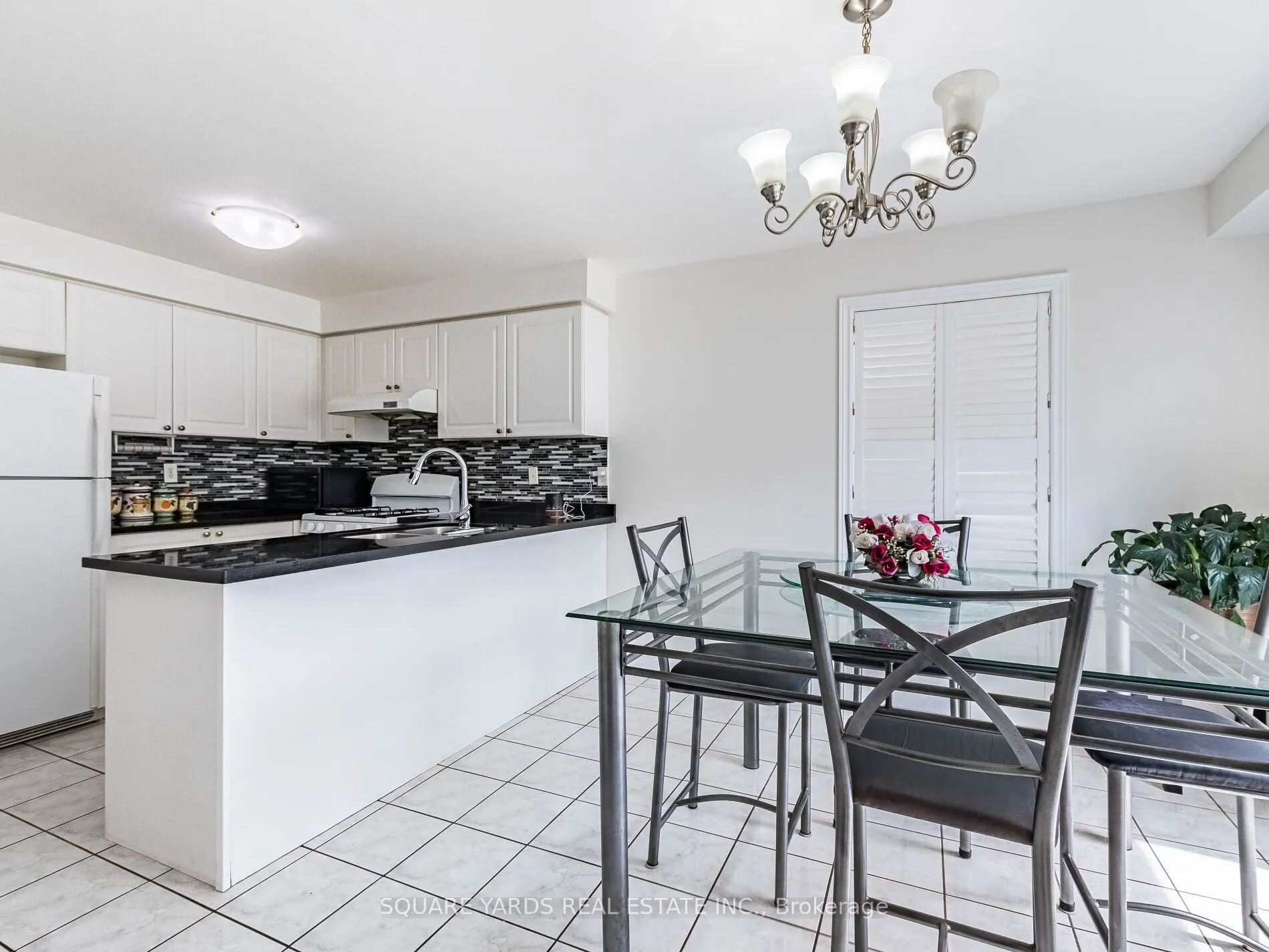 8 Brambank Crescent