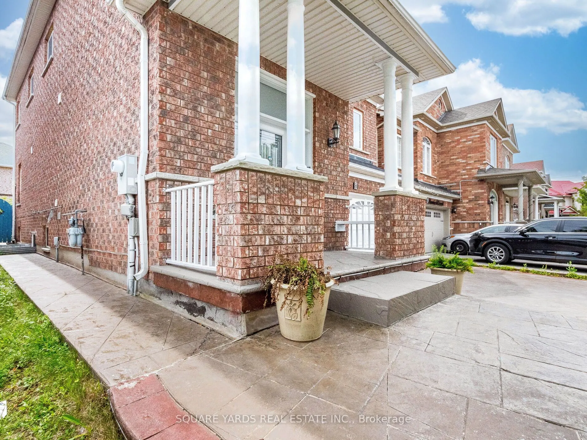 8 Brambank Crescent