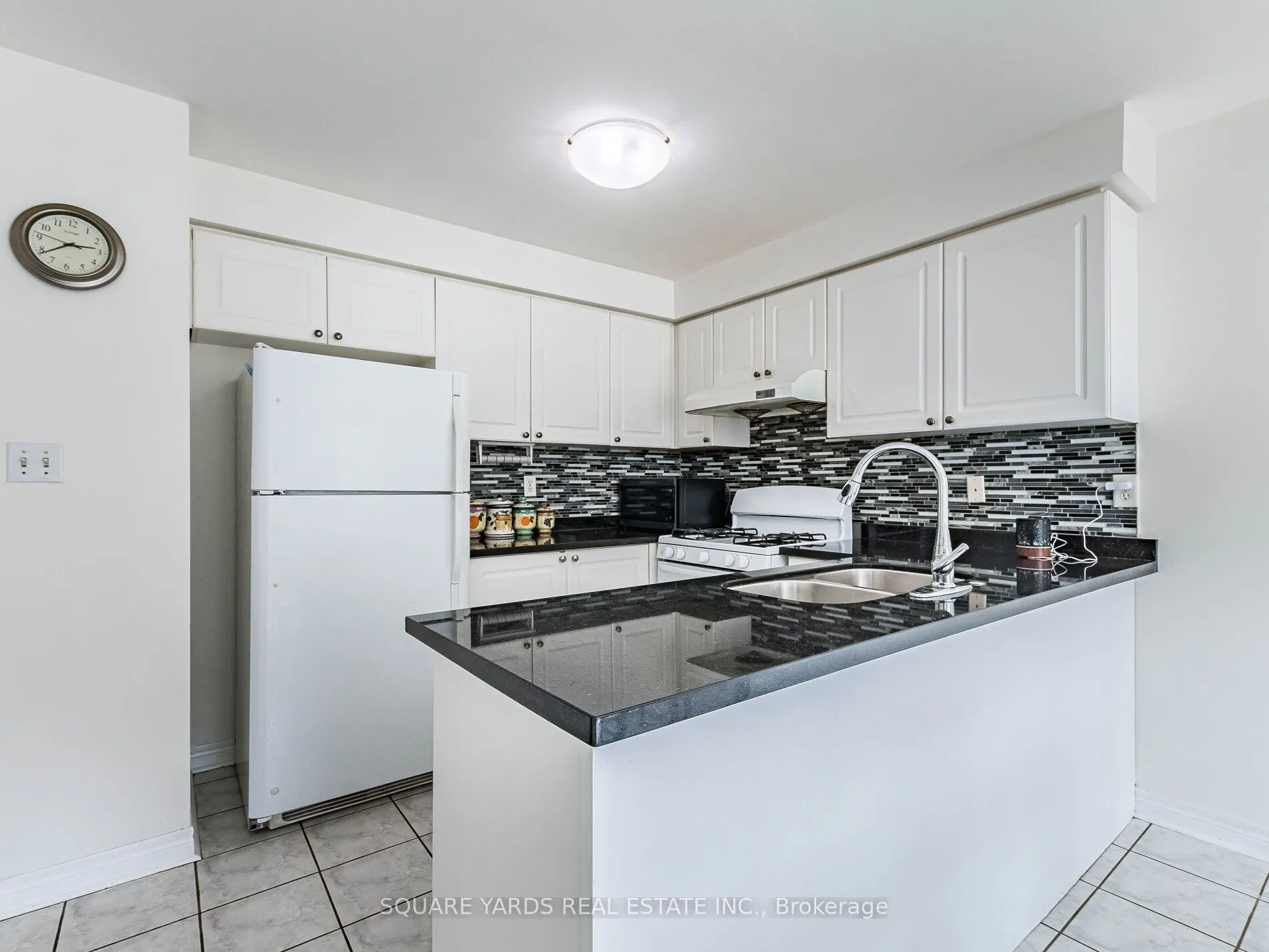8 Brambank Crescent