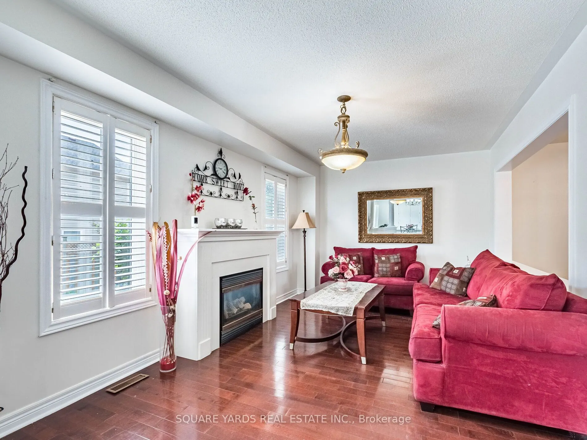 8 Brambank Crescent