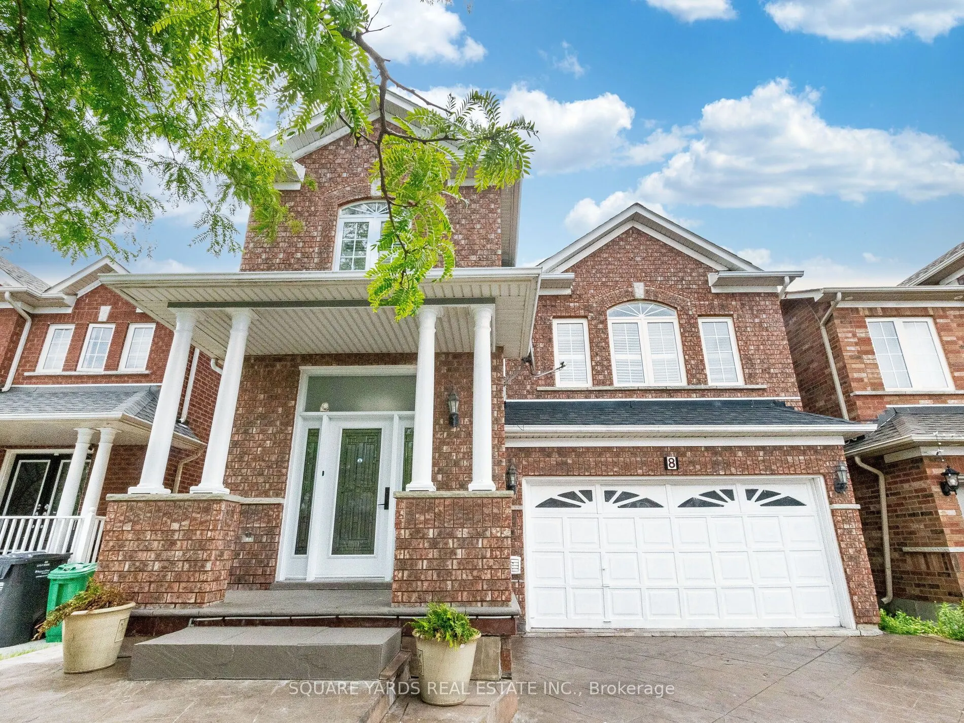 8 Brambank Crescent