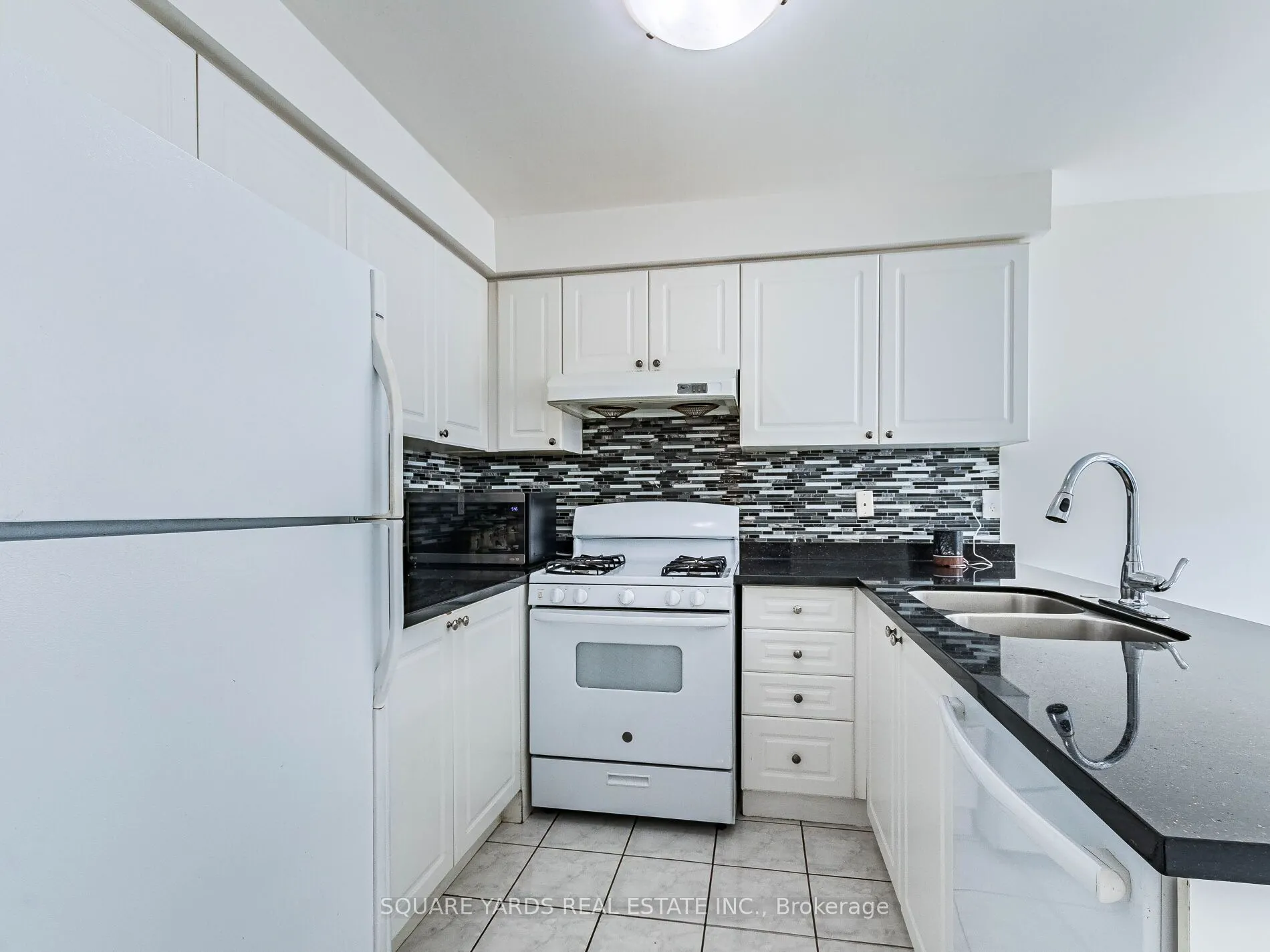 8 Brambank Crescent
