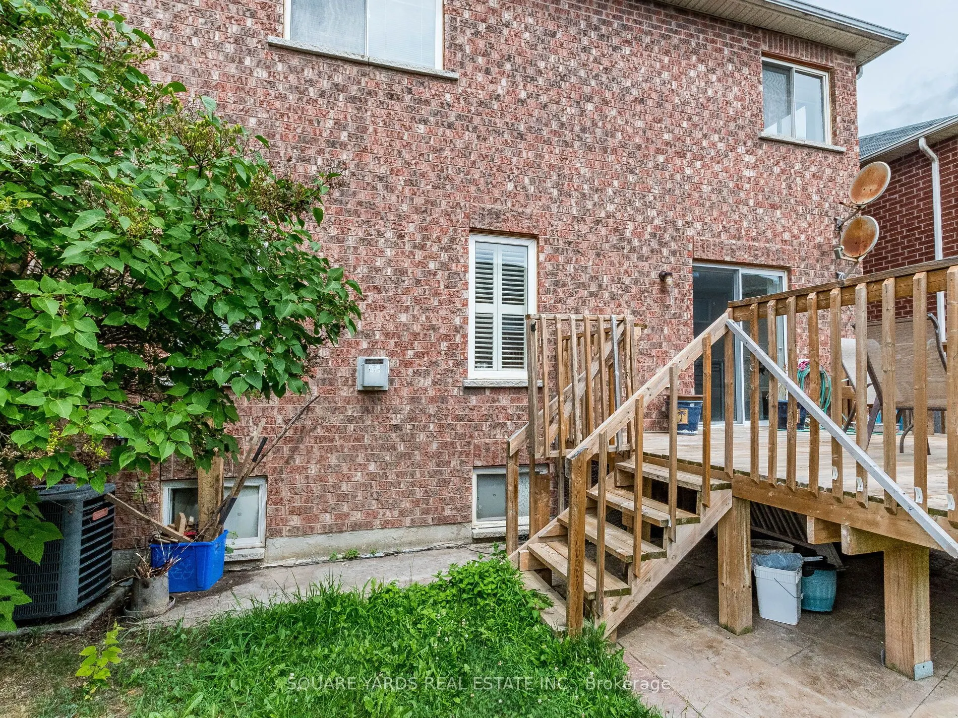 8 Brambank Crescent