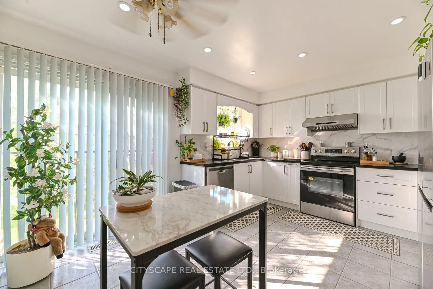 3020 Cedarglen Gate, #35
