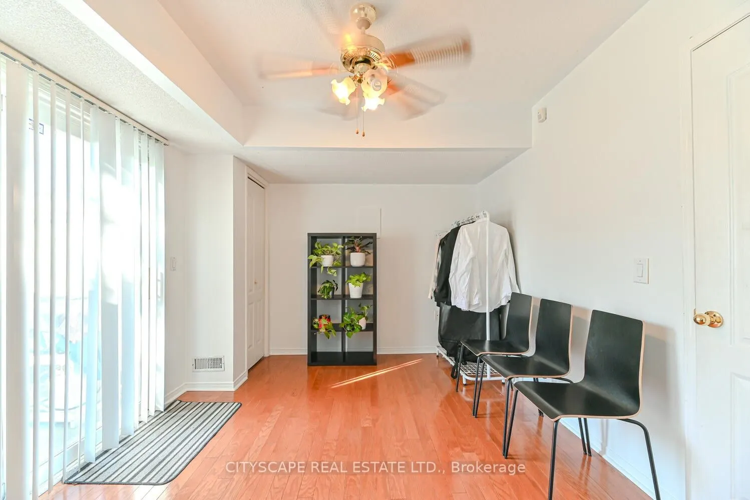 3020 Cedarglen Gate, #35