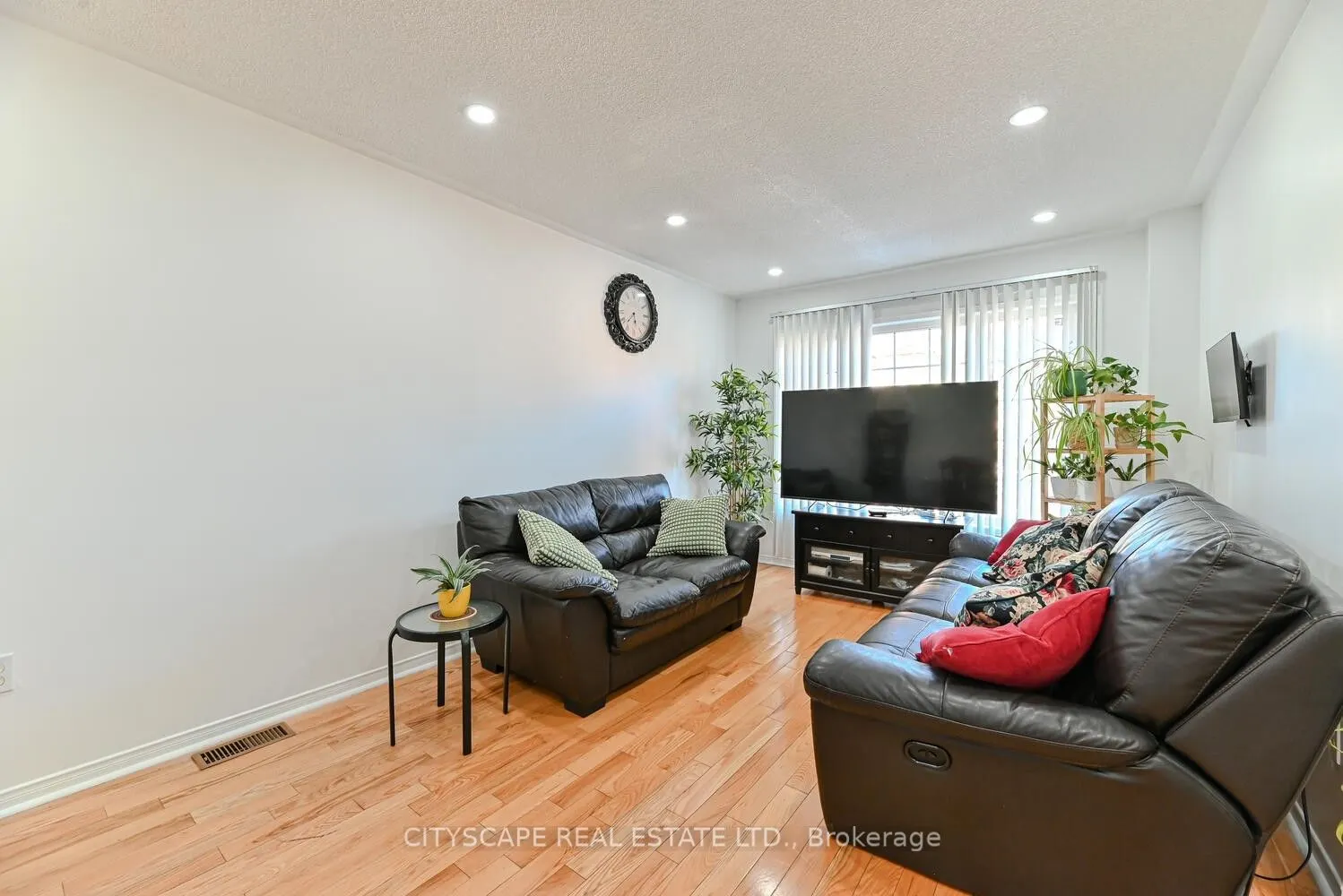 3020 Cedarglen Gate, #35
