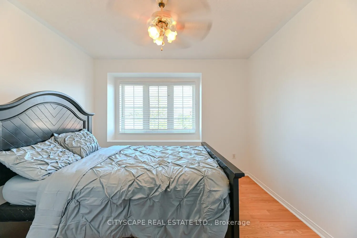 3020 Cedarglen Gate, #35