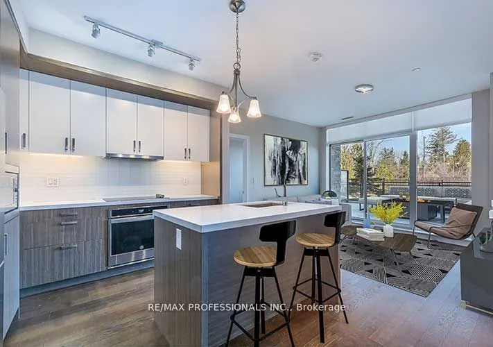 1575 Lakeshore Road W, #GR20