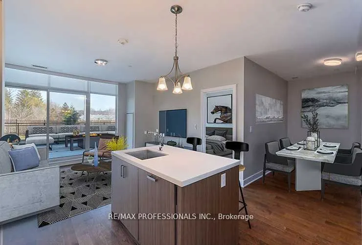 1575 Lakeshore Road W, #GR20