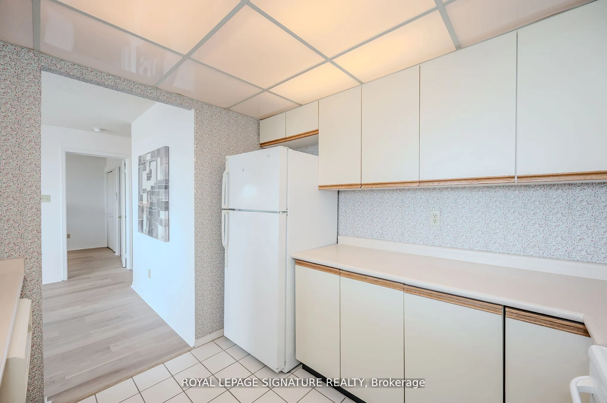 26 Hall Road, #412